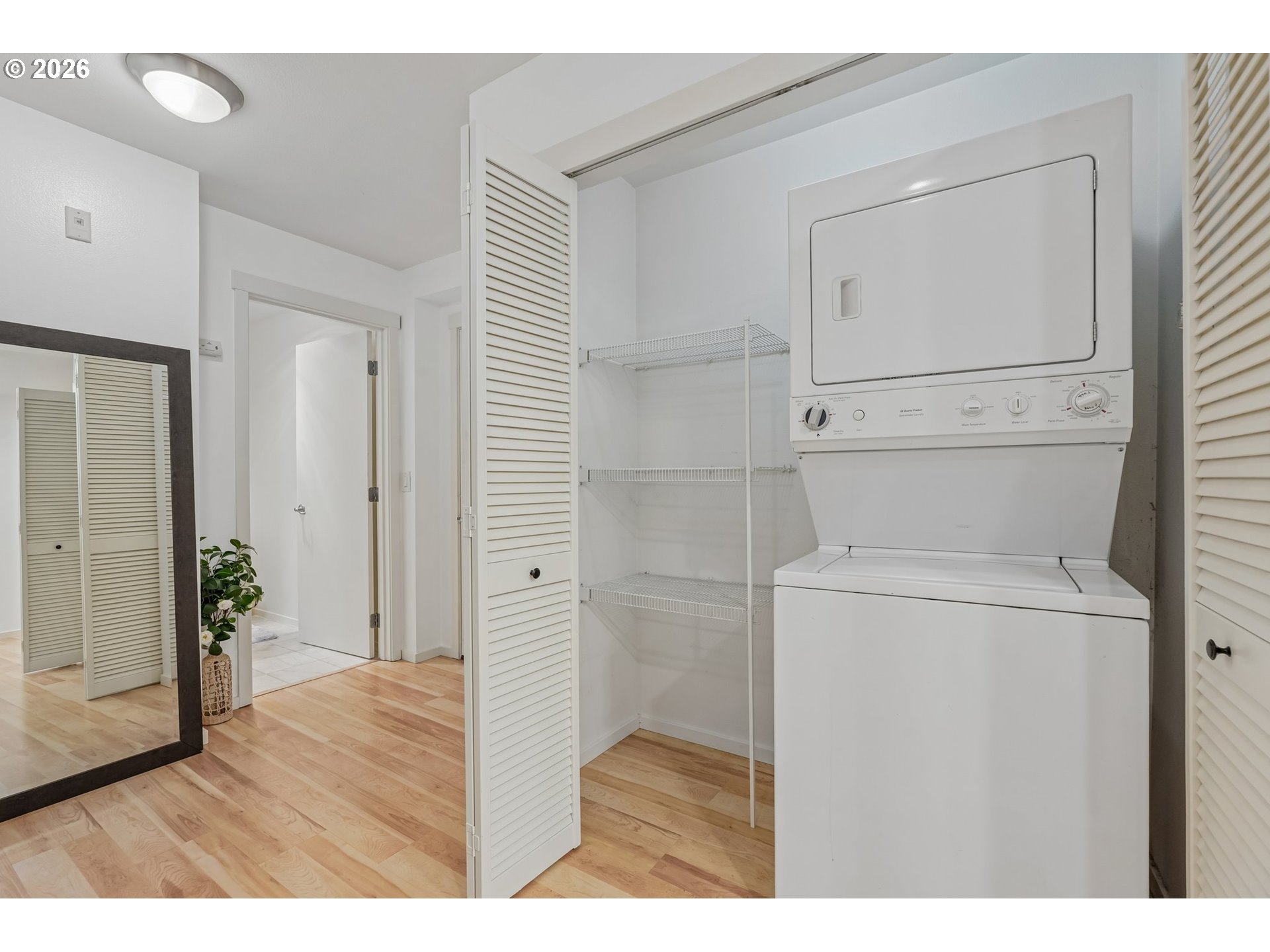 Photo #18: 296310483 Listing: Photo #18