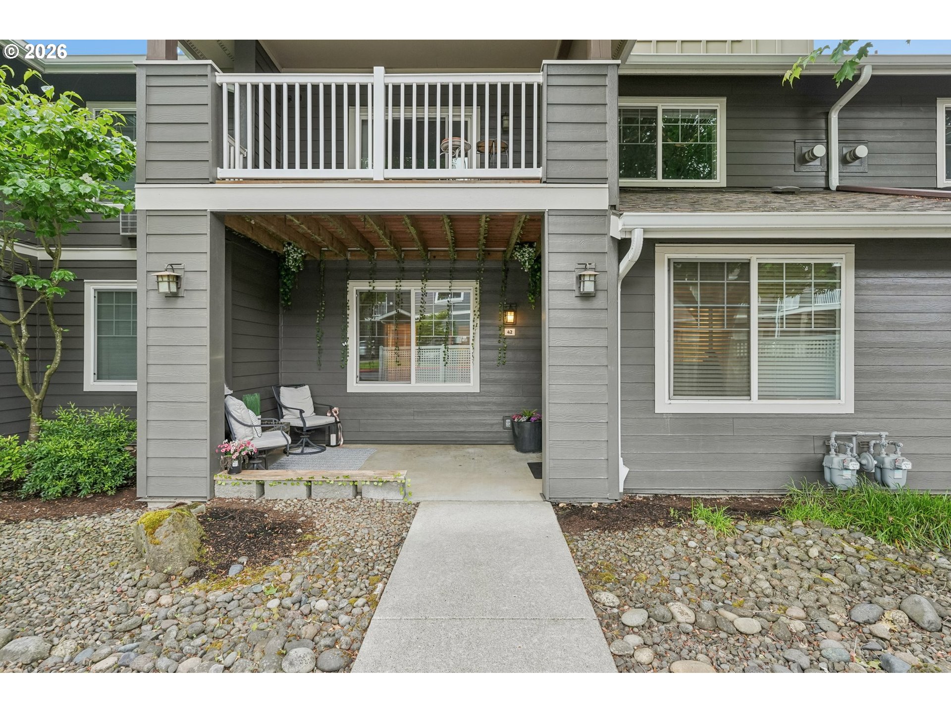 Photo #6: 296310483 Listing: Photo #6