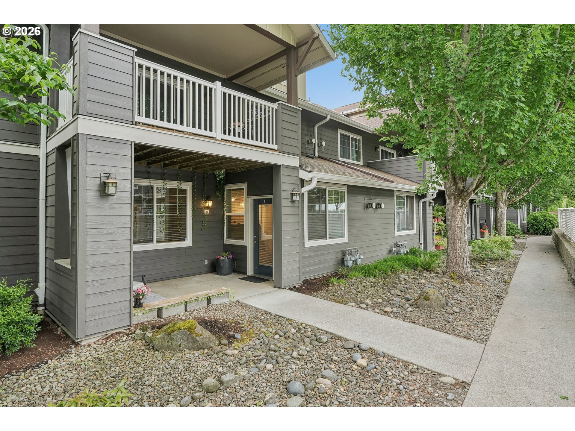 Photo #7: 296310483 Listing: Photo #7