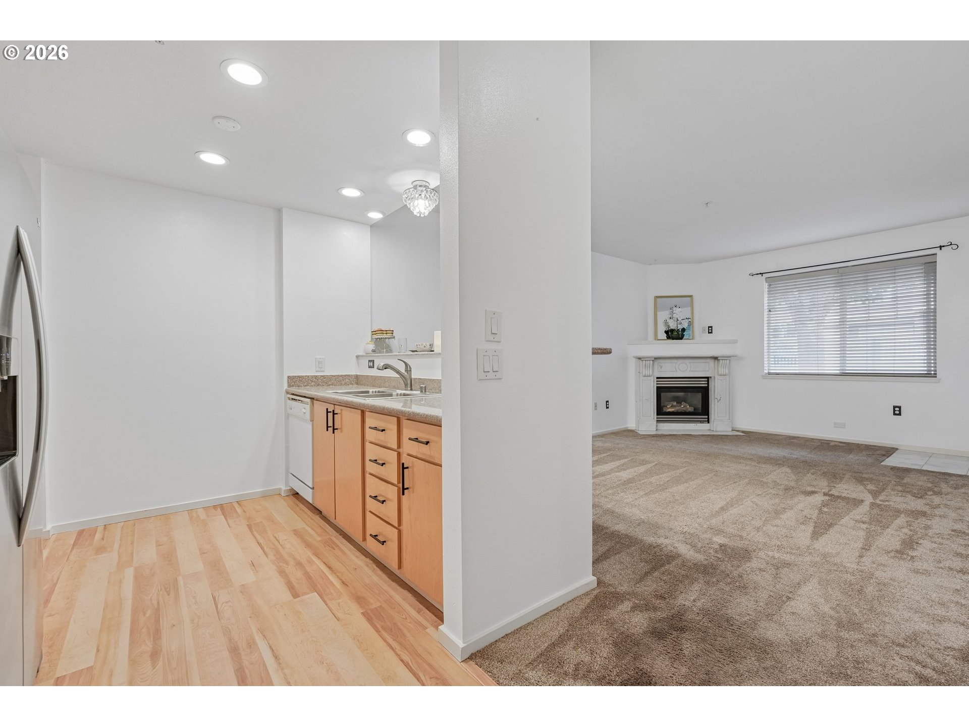 Photo #9: 296310483 Listing: Photo #9