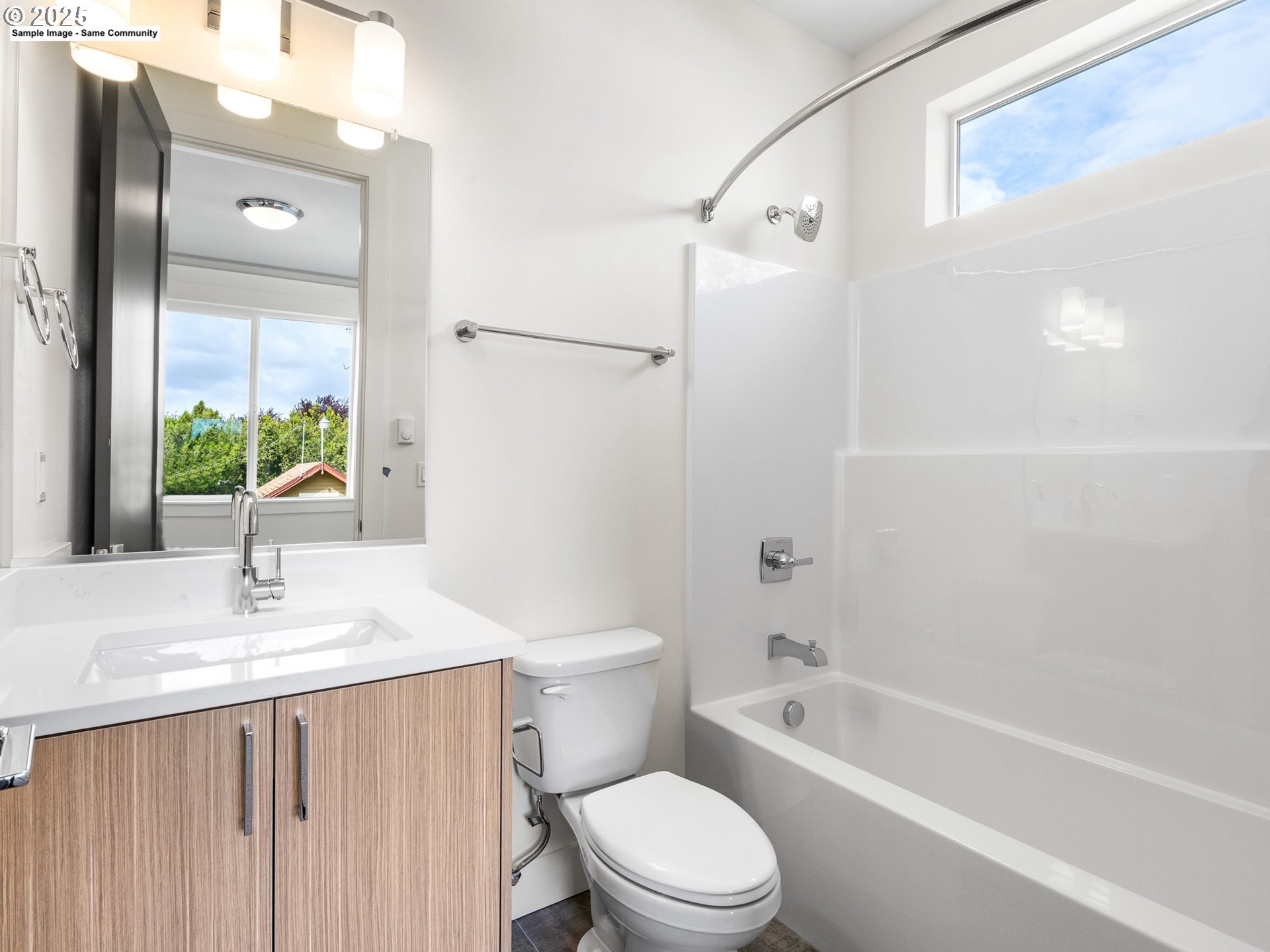 Photo #10: 296318811 Listing: Photo #10