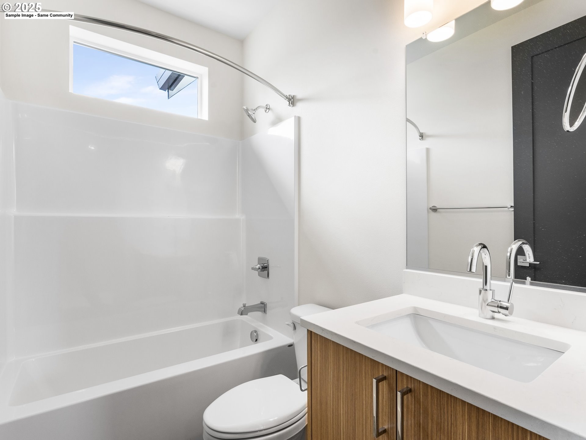 Photo #9: 296318811 Listing: Photo #9