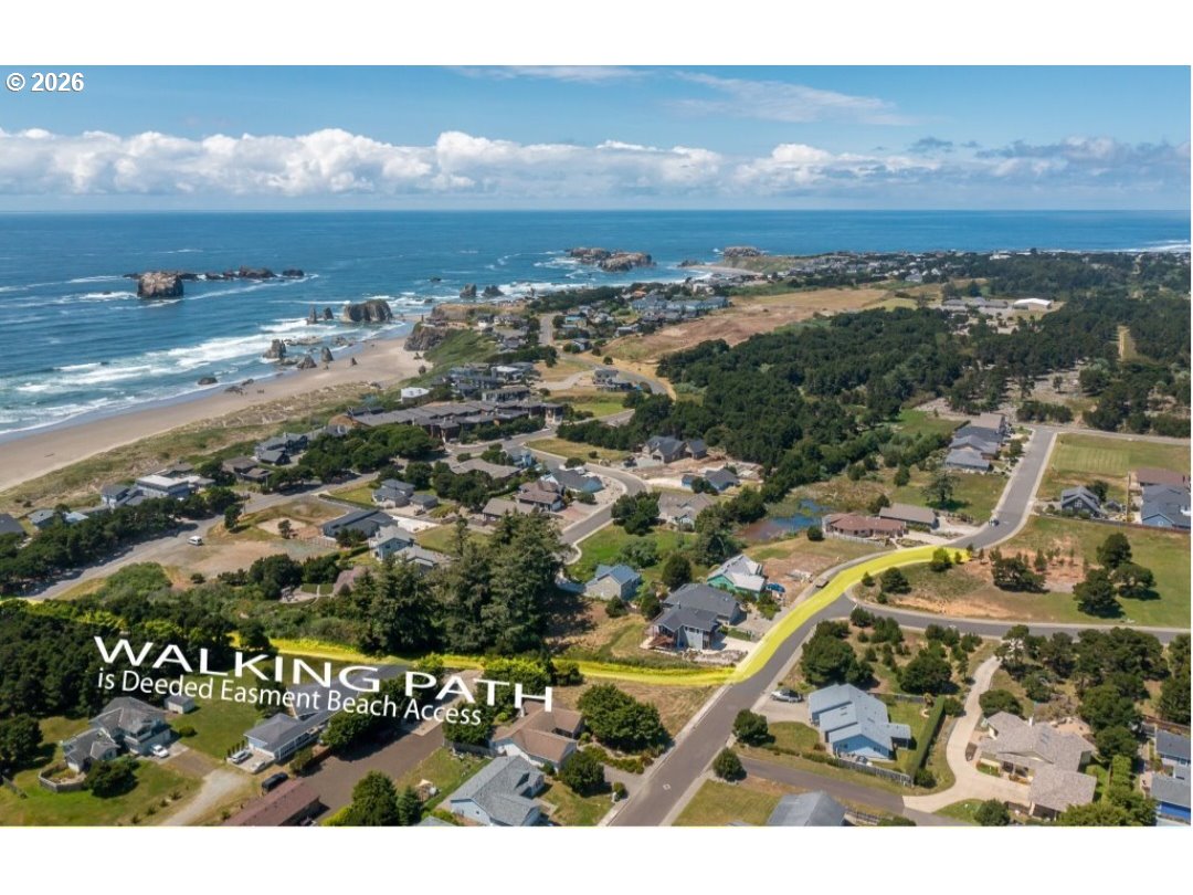 2754 LINCOLN AVE UNIT 1, Bandon, OR, 97411