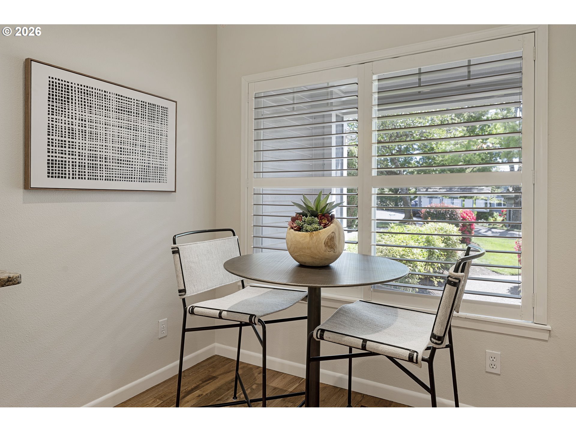 Photo #9: 297014938 Listing: Photo #9
