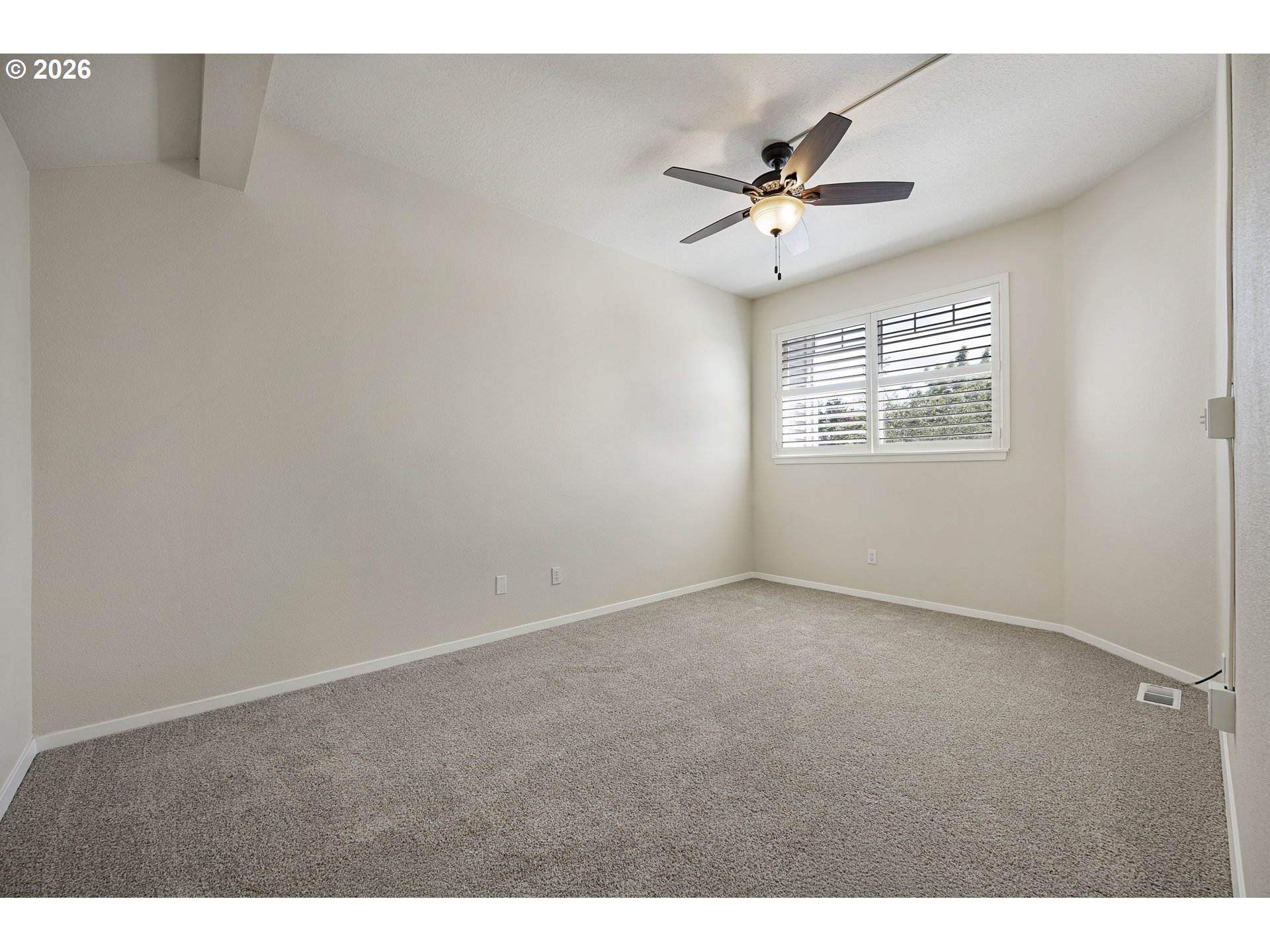 Photo #30: 297014938 Listing: Photo #30