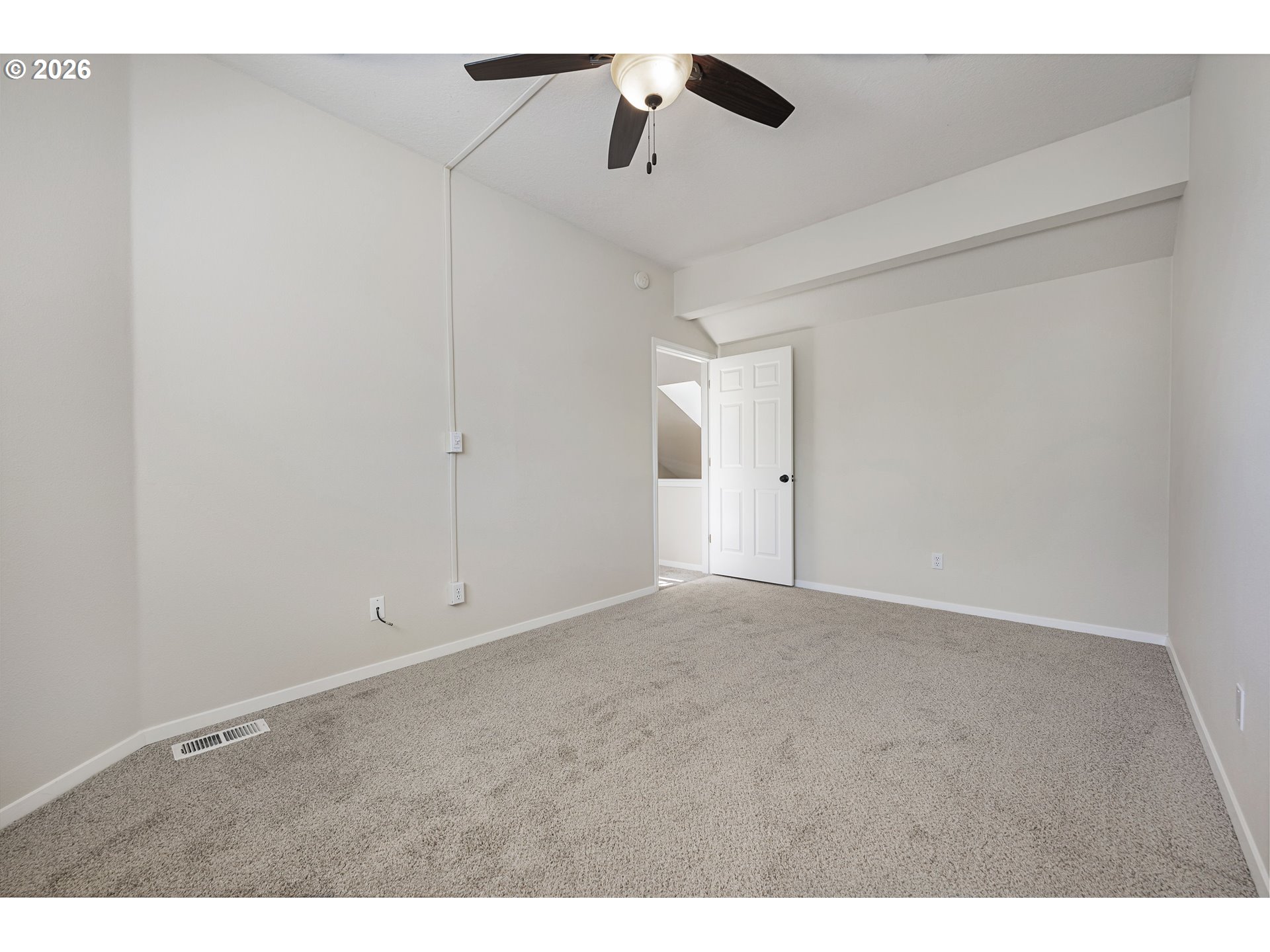 Photo #31: 297014938 Listing: Photo #31