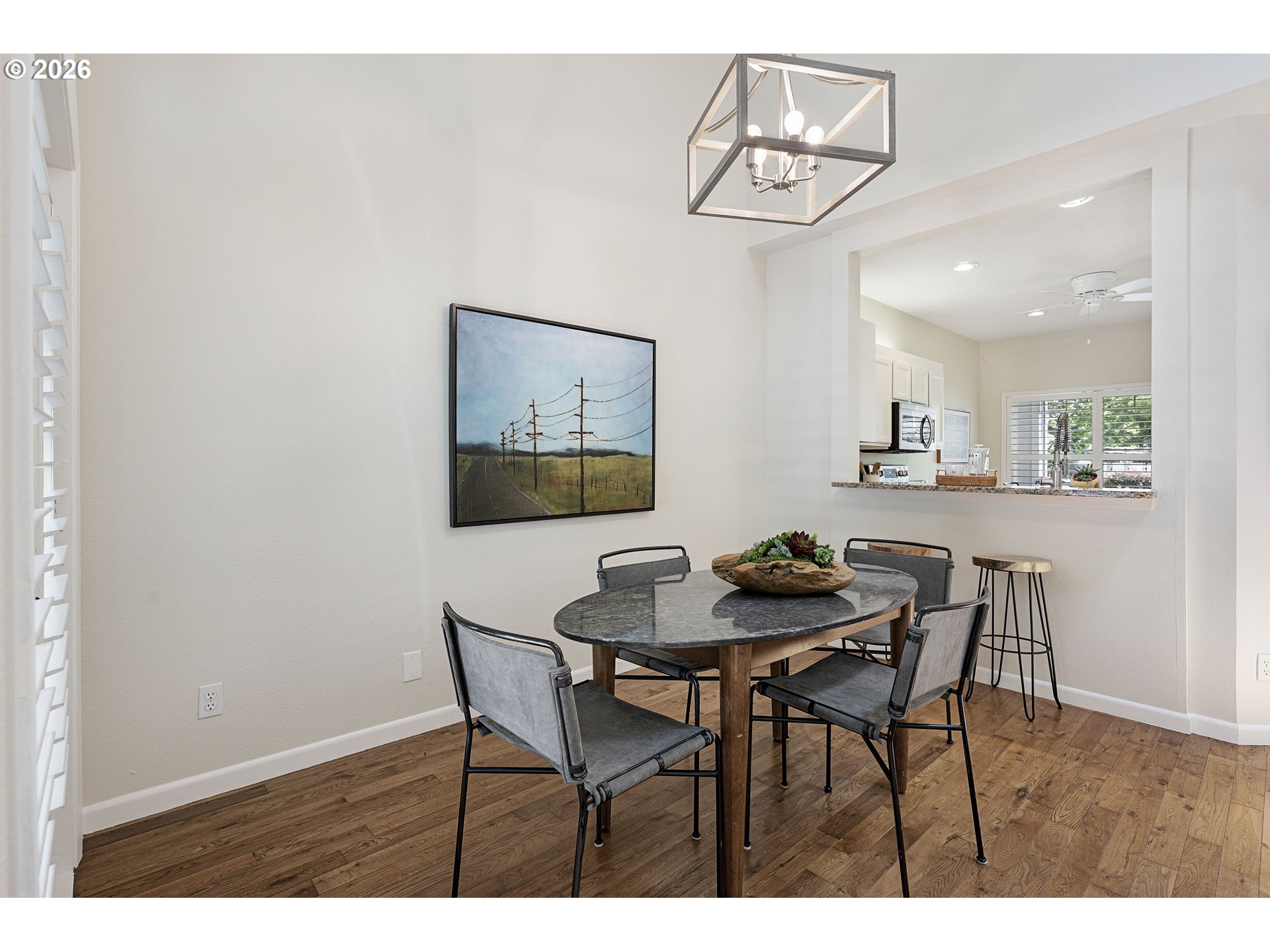 Photo #7: 297014938 Listing: Photo #7