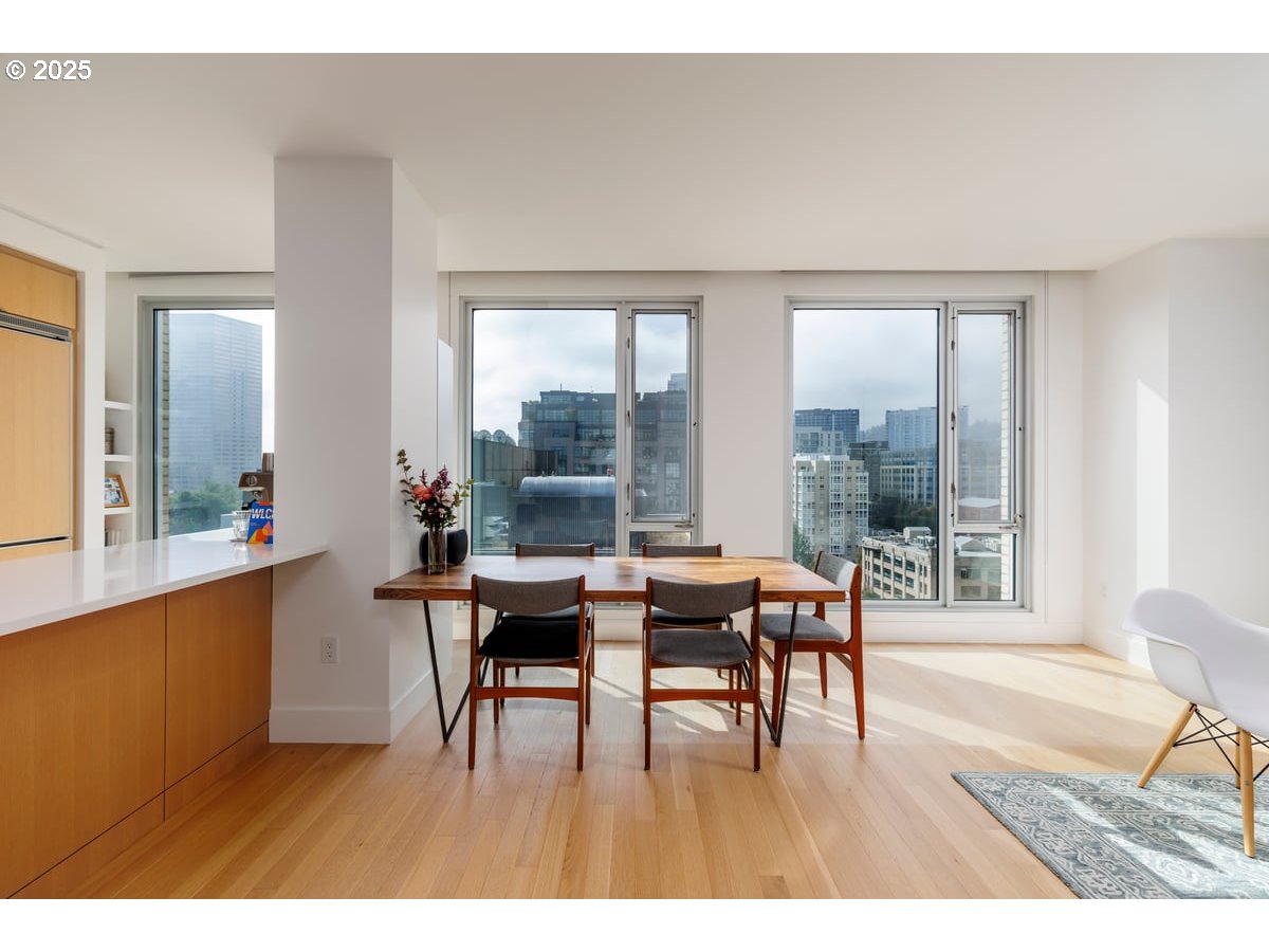 937 NW GLISAN ST UNIT 1235, Portland, OR, 97209