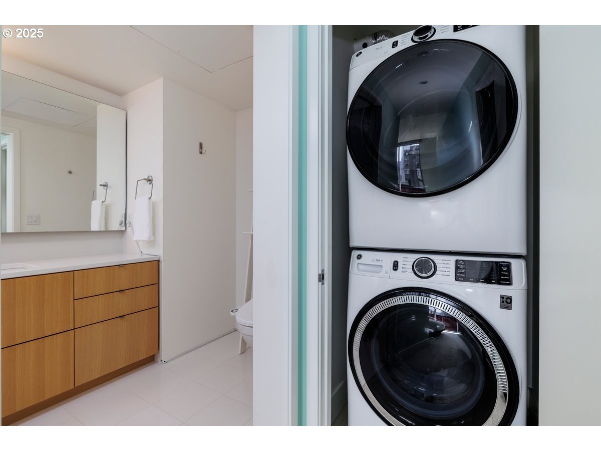 937 NW GLISAN ST UNIT 1235, Portland, OR, 97209