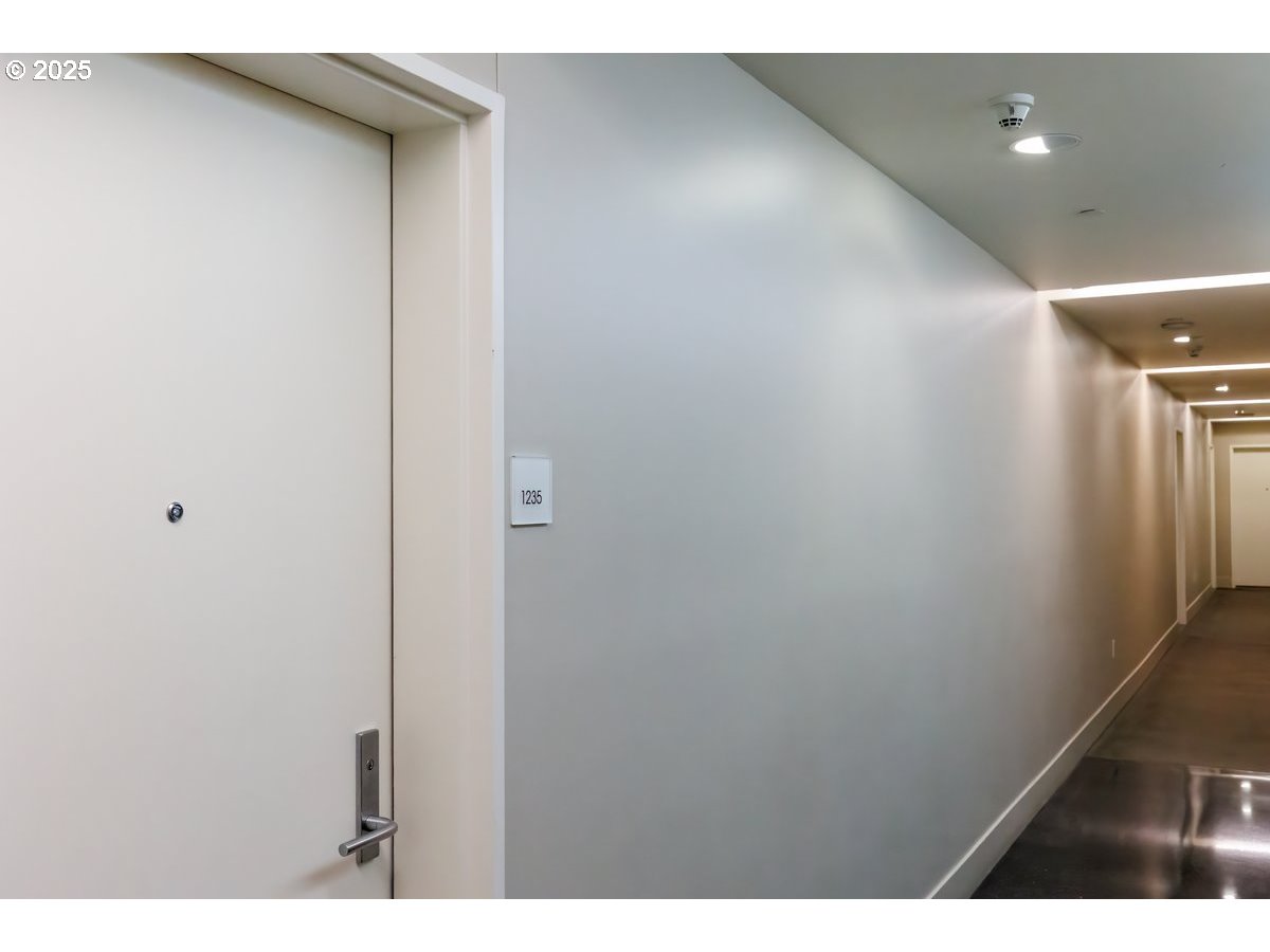 937 NW GLISAN ST UNIT 1235, Portland, OR, 97209