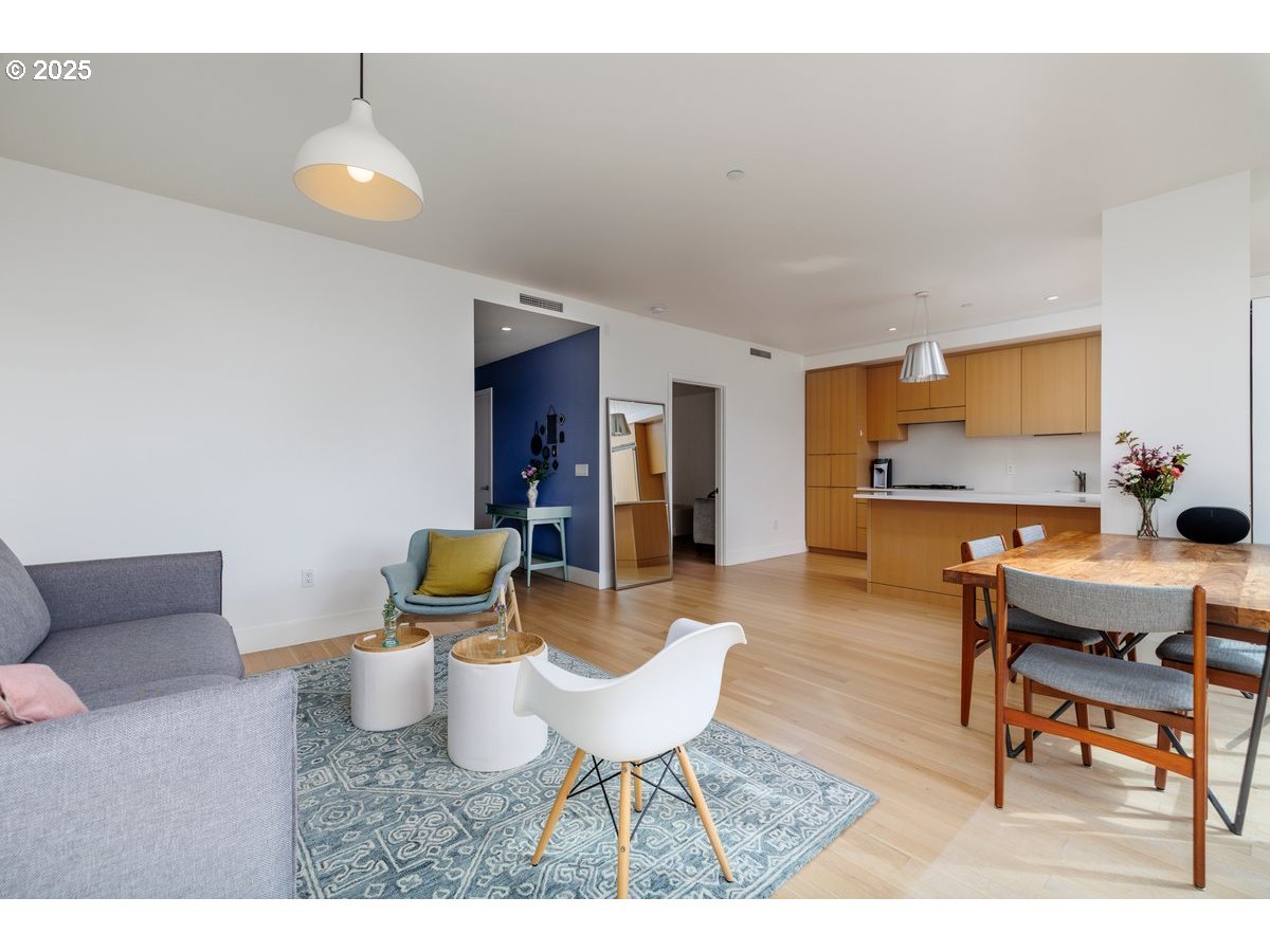 937 NW GLISAN ST UNIT 1235, Portland, OR, 97209