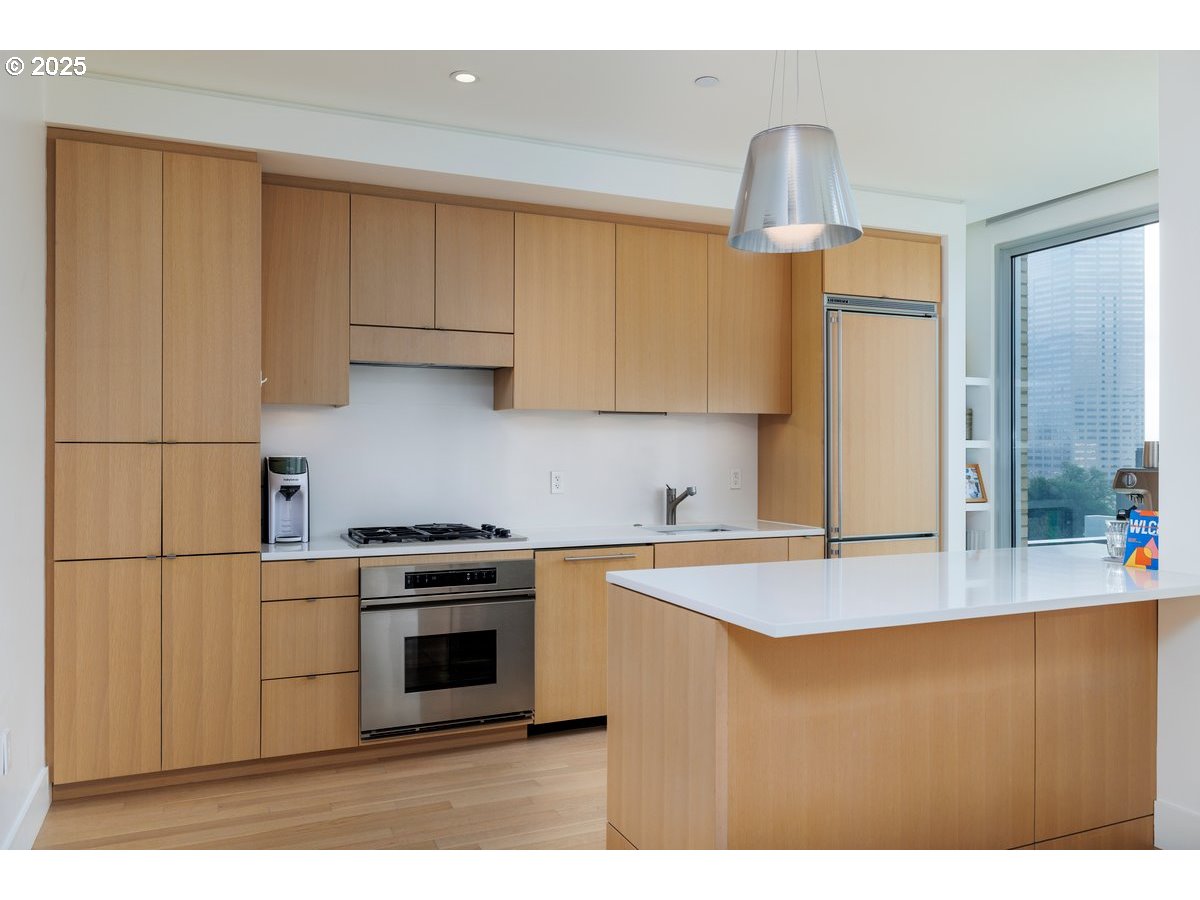 937 NW GLISAN ST UNIT 1235, Portland, OR, 97209