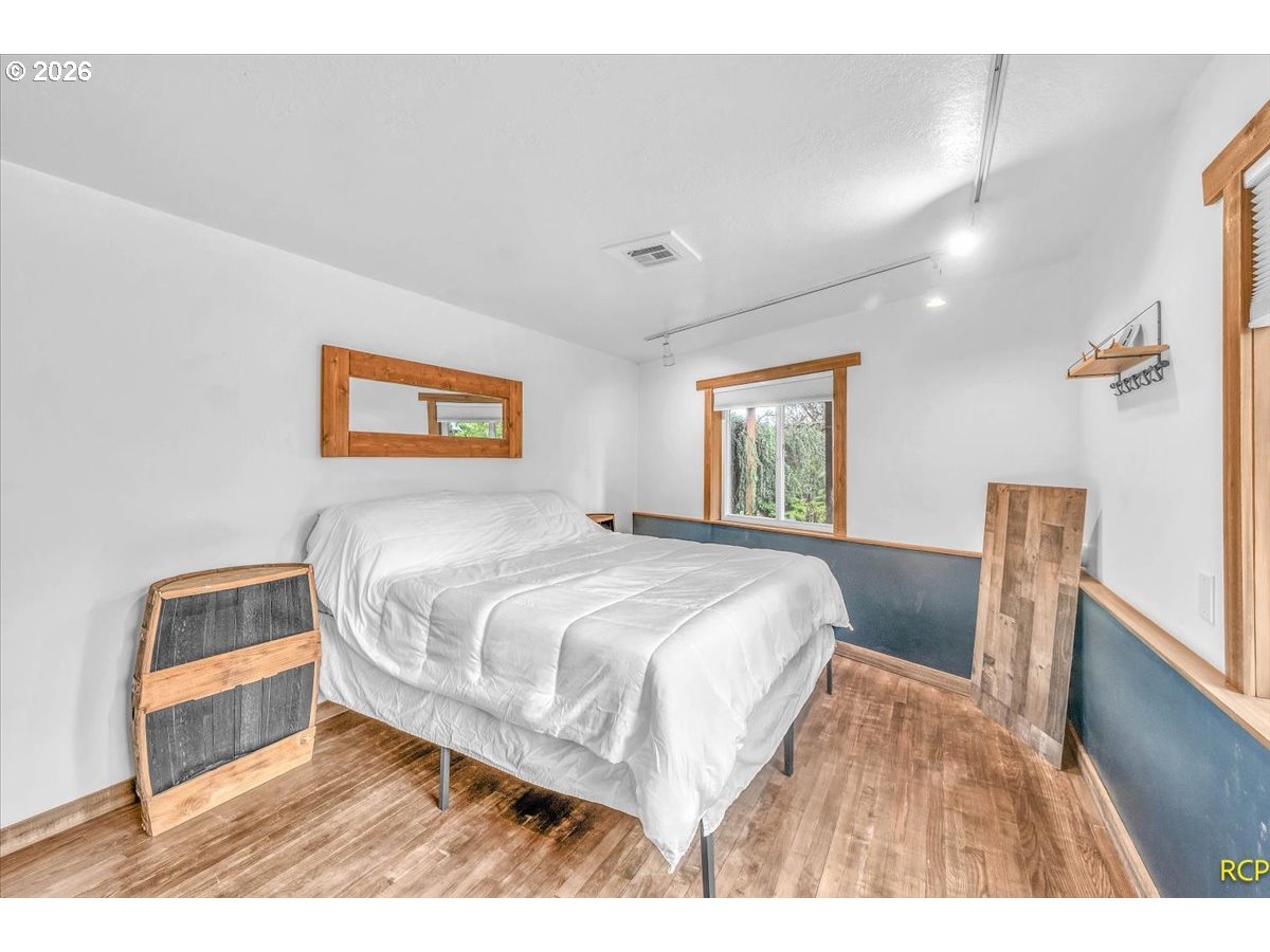 59887 WESTHILL RD, St Helens, OR, 97051