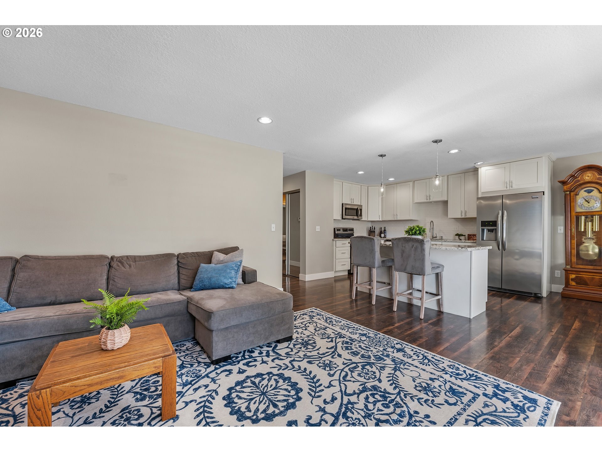 Photo #16: 299507705 Listing: Photo #16