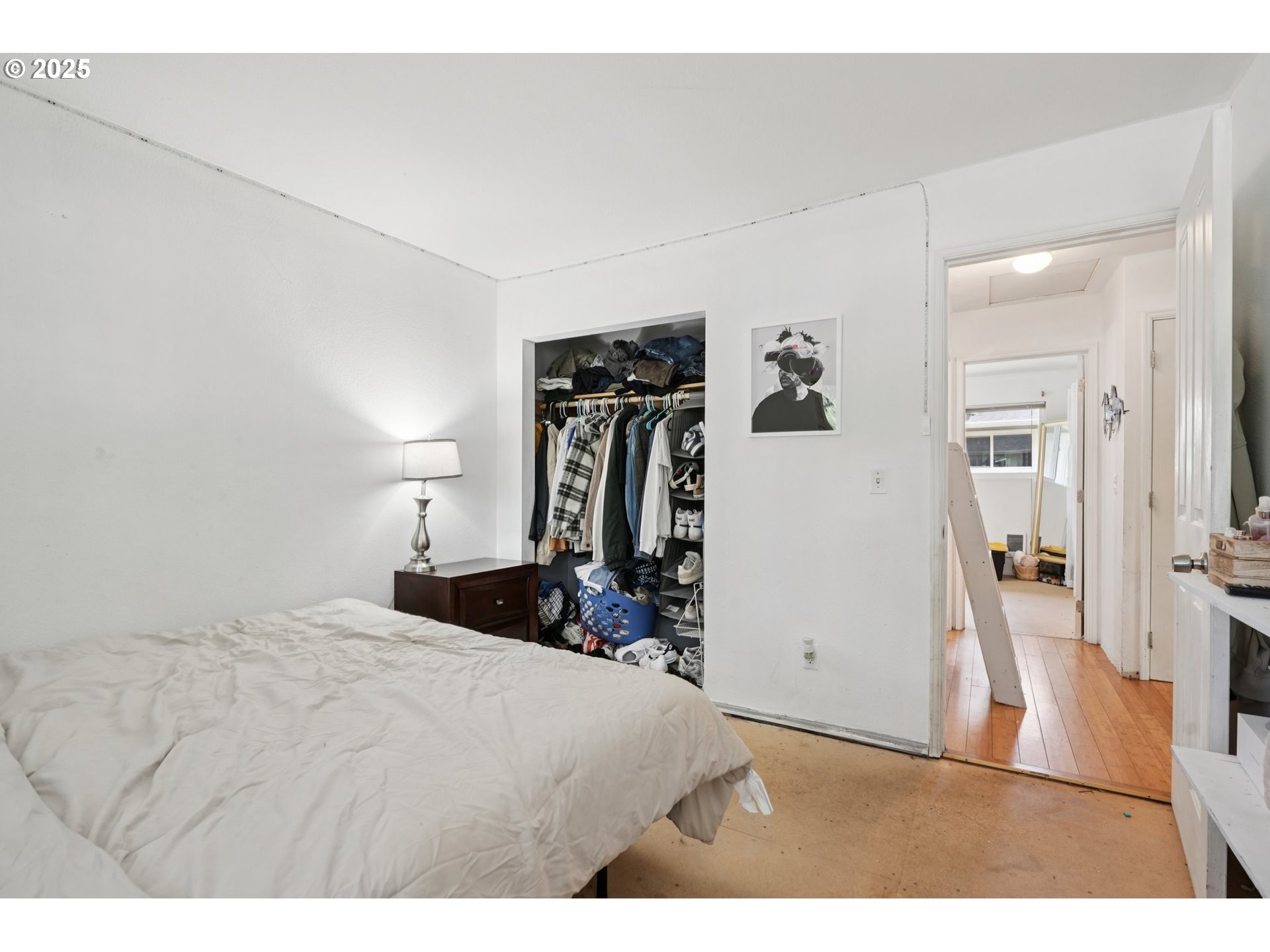 Photo #15: 299664382 Listing: Photo #15