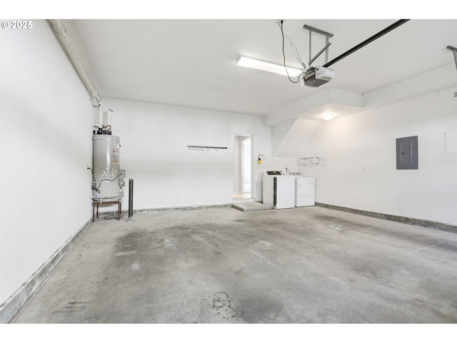 Photo #23: 300080082 Listing: Photo #23