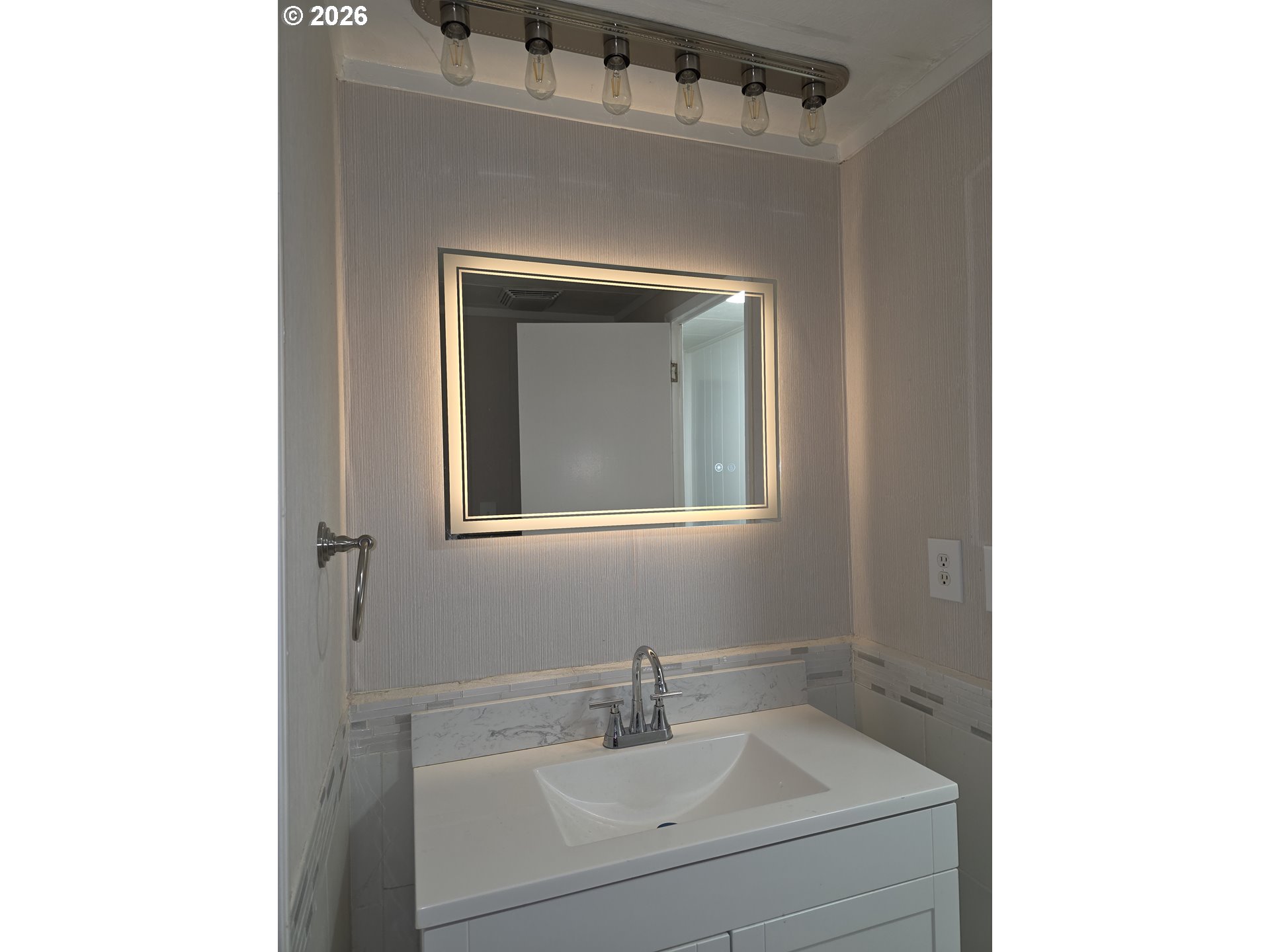 19776 SE STARK ST 147 UNIT 147, Portland, OR, 97233