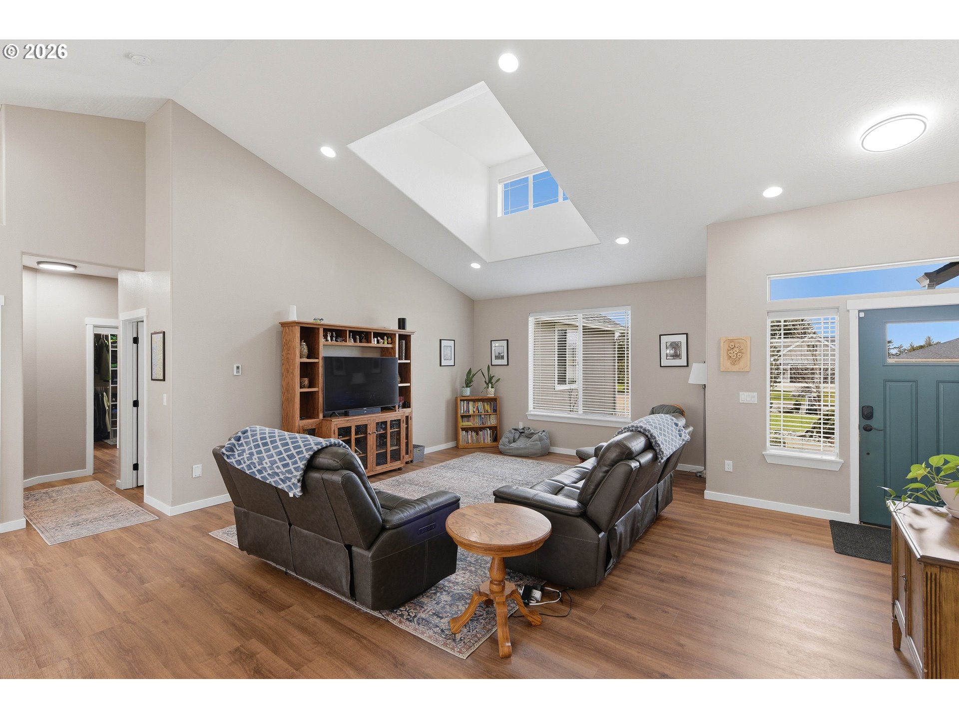 2025 ROOSEVELT LOOP, North Bend, OR, 97459