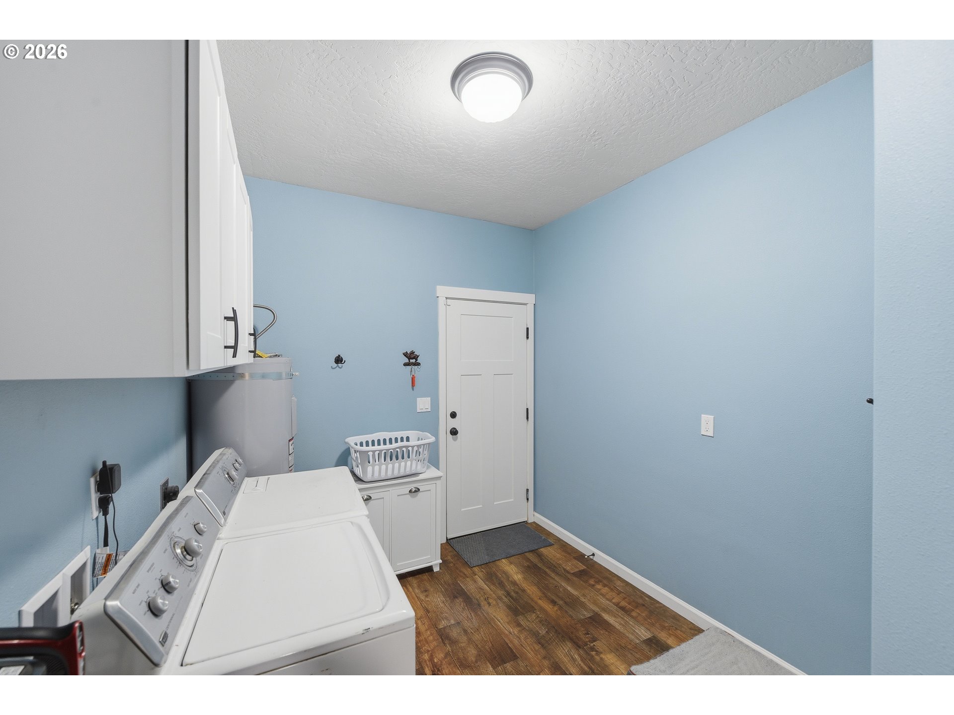 2025 ROOSEVELT LOOP, North Bend, OR, 97459