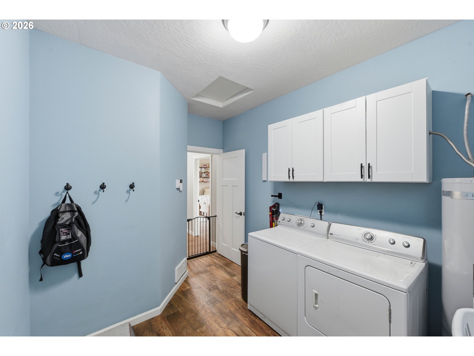 2025 ROOSEVELT LOOP, North Bend, OR, 97459