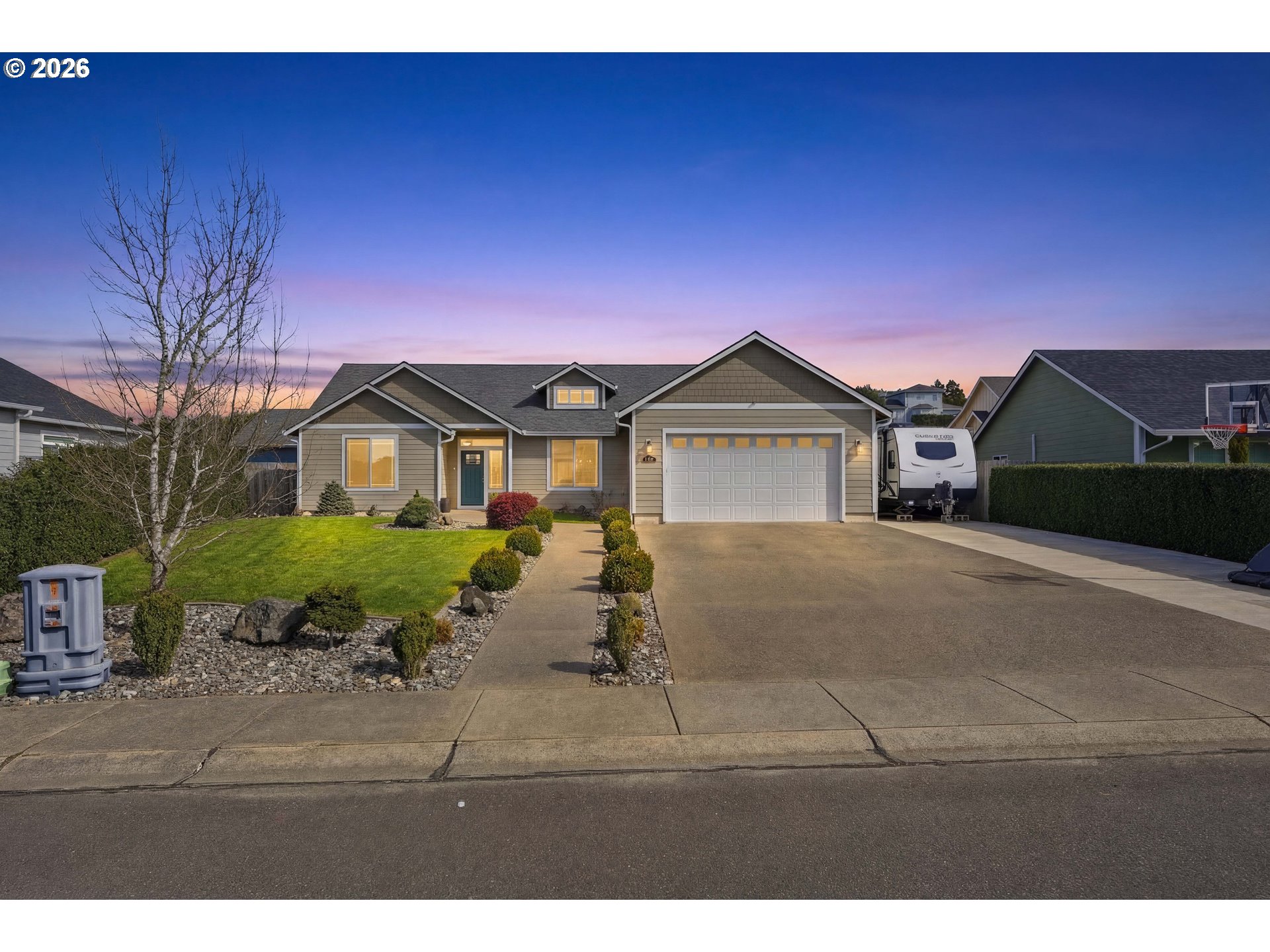 2025 ROOSEVELT LOOP, North Bend, OR, 97459