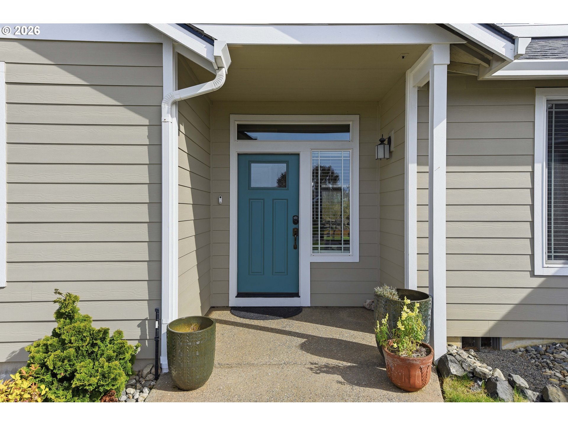 2025 ROOSEVELT LOOP, North Bend, OR, 97459