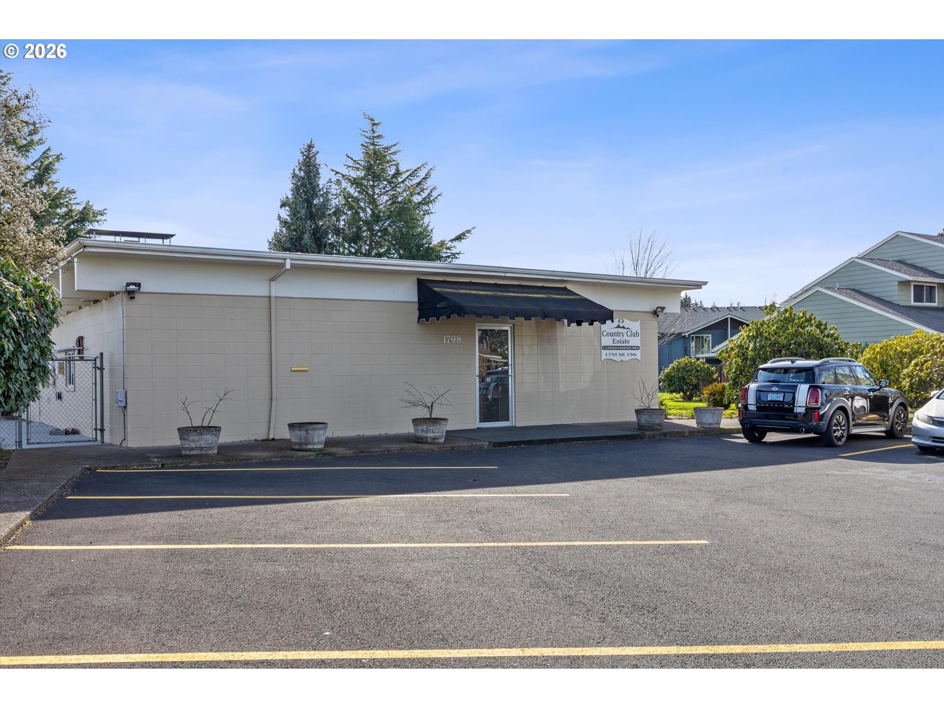 Photo #30: 302476854 Listing: Photo #30