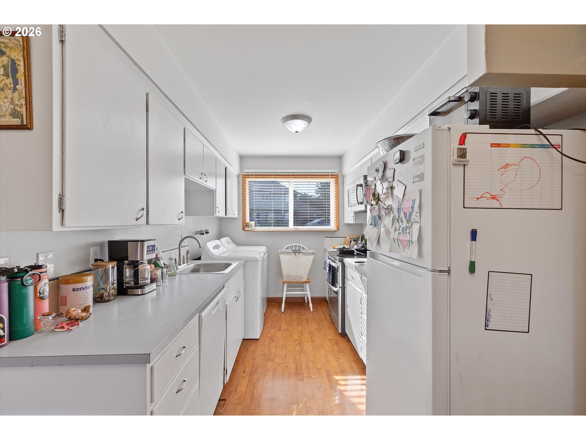 Photo #6: 302476854 Listing: Photo #6