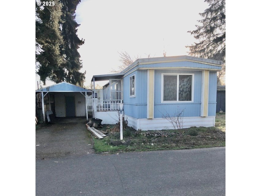 Photo of 1557 Pacific Hwy Cottage Grove OR 97424