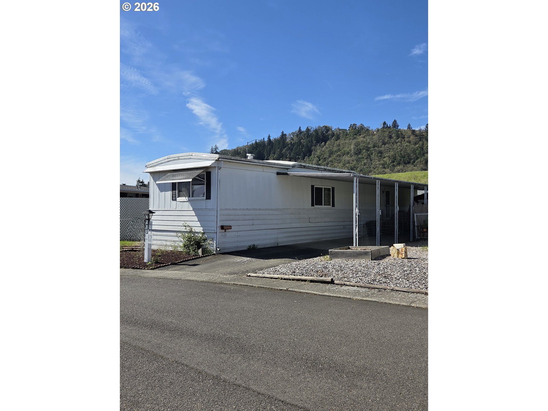 512 SHADOW RANCH LN, Roseburg, OR, 97470