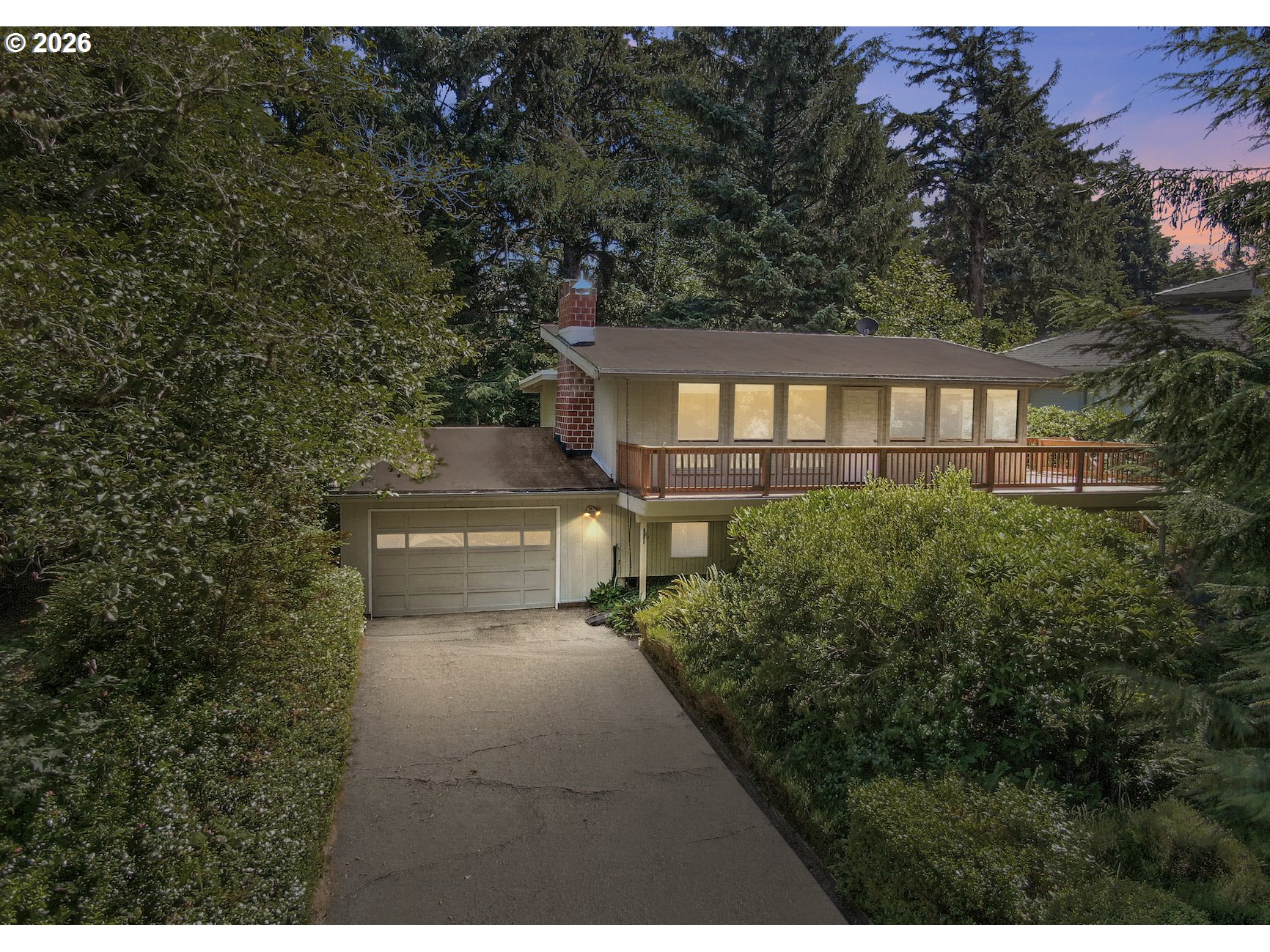 16560 SE HAIG DR, Portland, OR, 97236