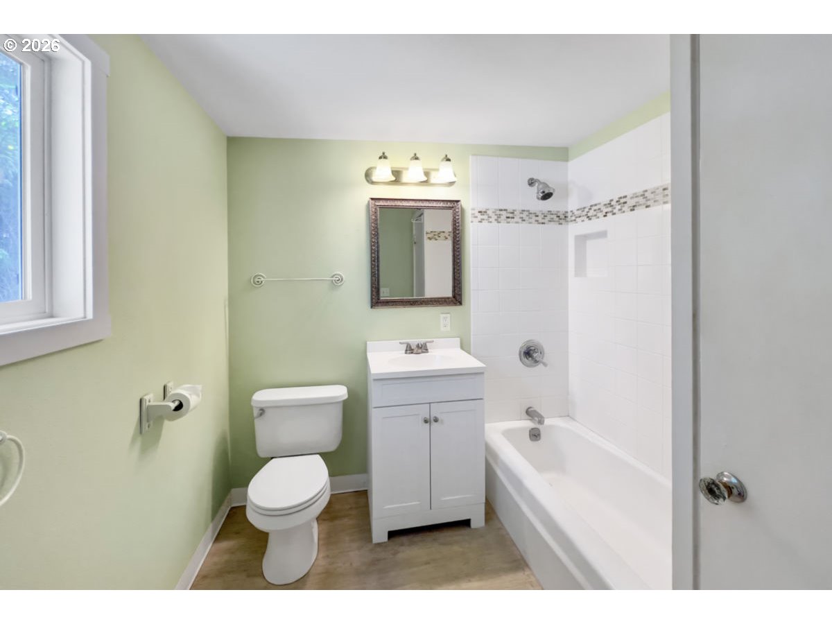 113 RIDGE CREST RD, Gleneden Beach, OR, 97388