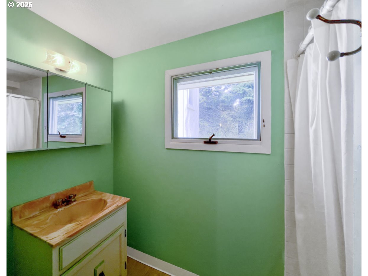 113 RIDGE CREST RD, Gleneden Beach, OR, 97388