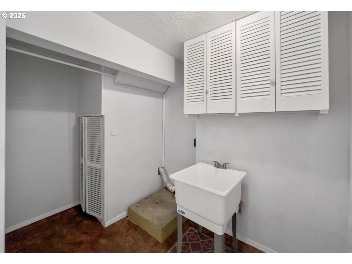 113 RIDGE CREST RD, Gleneden Beach, OR, 97388