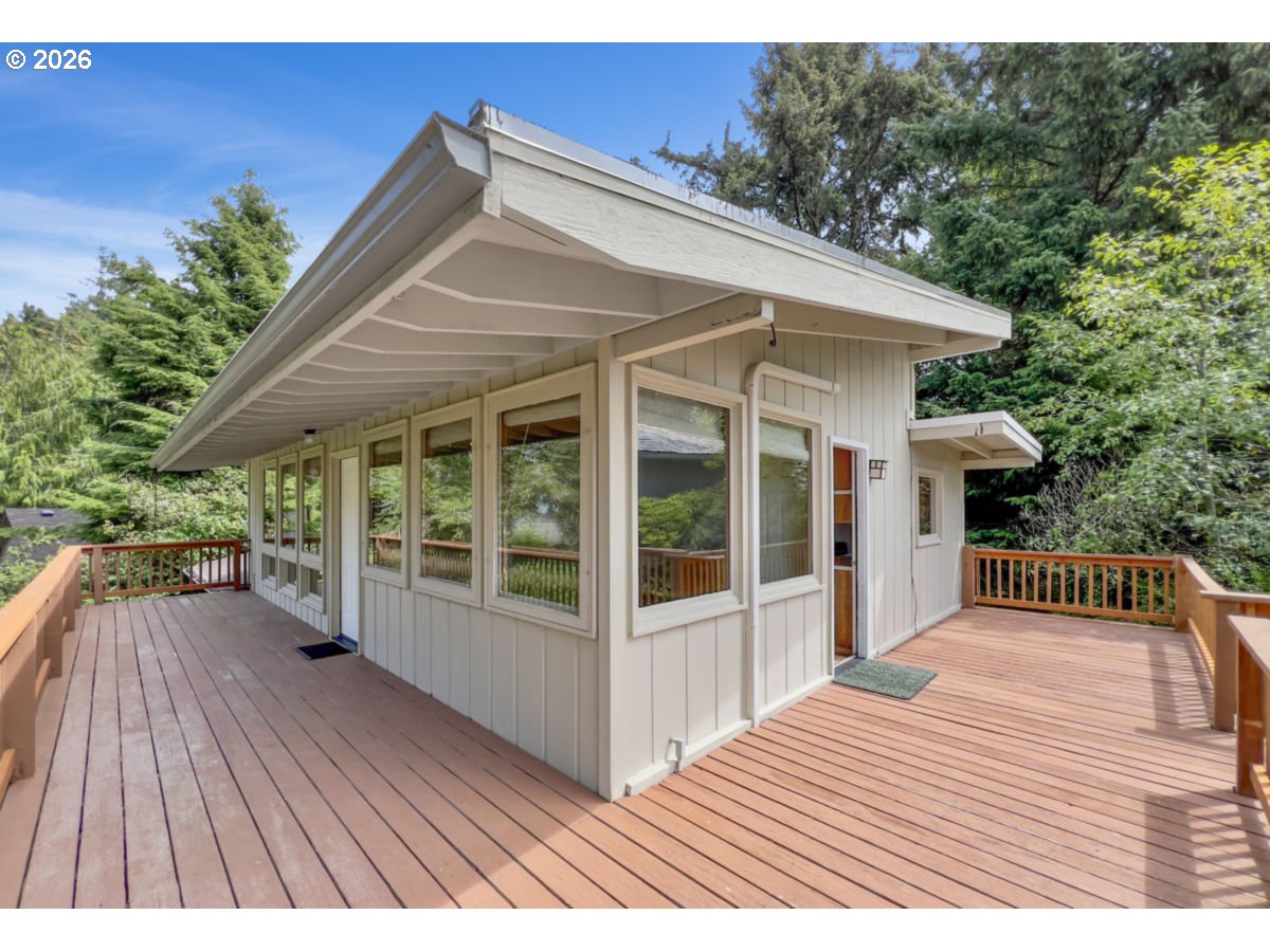 113 RIDGE CREST RD, Gleneden Beach, OR, 97388