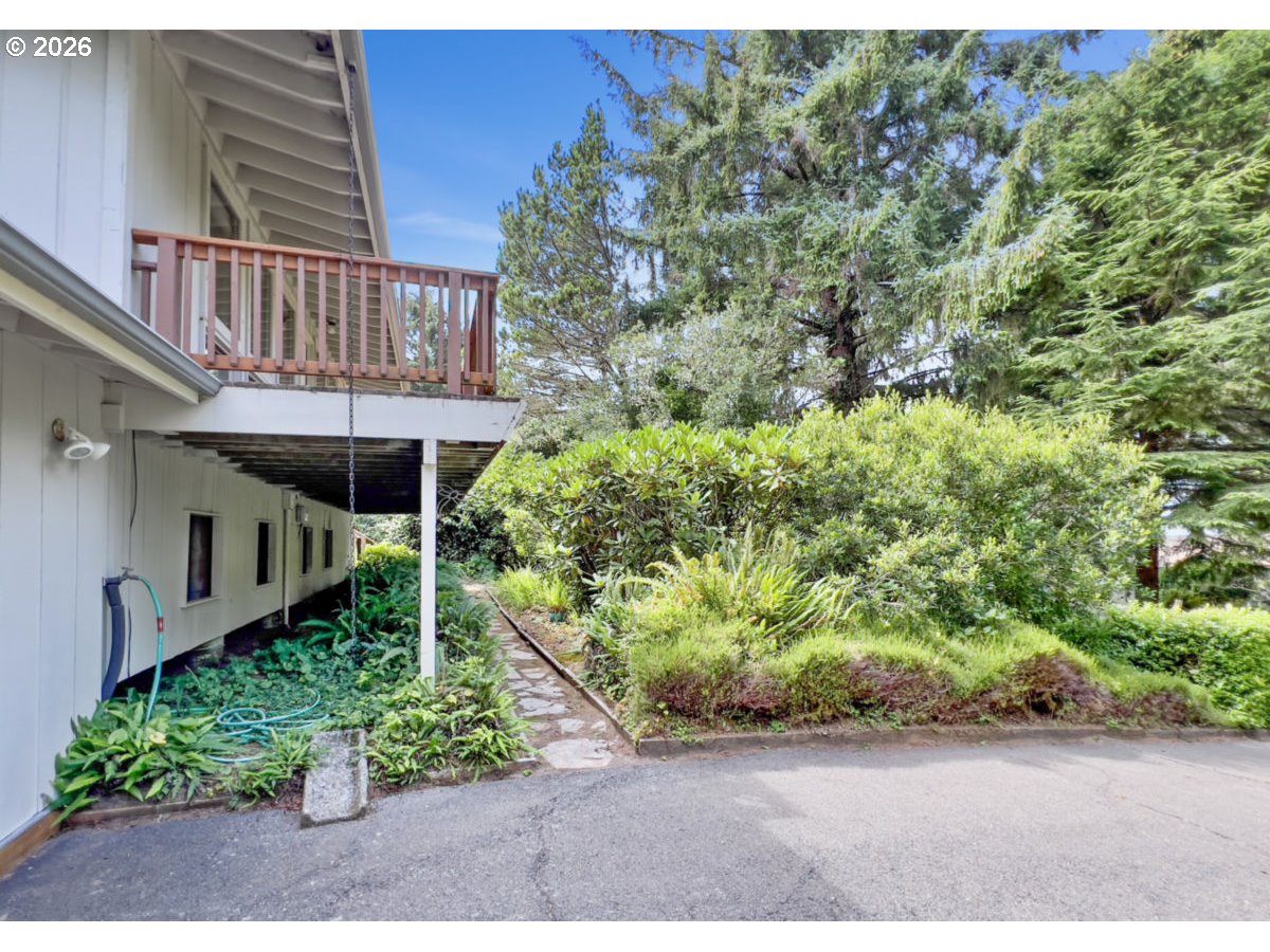 113 RIDGE CREST RD, Gleneden Beach, OR, 97388