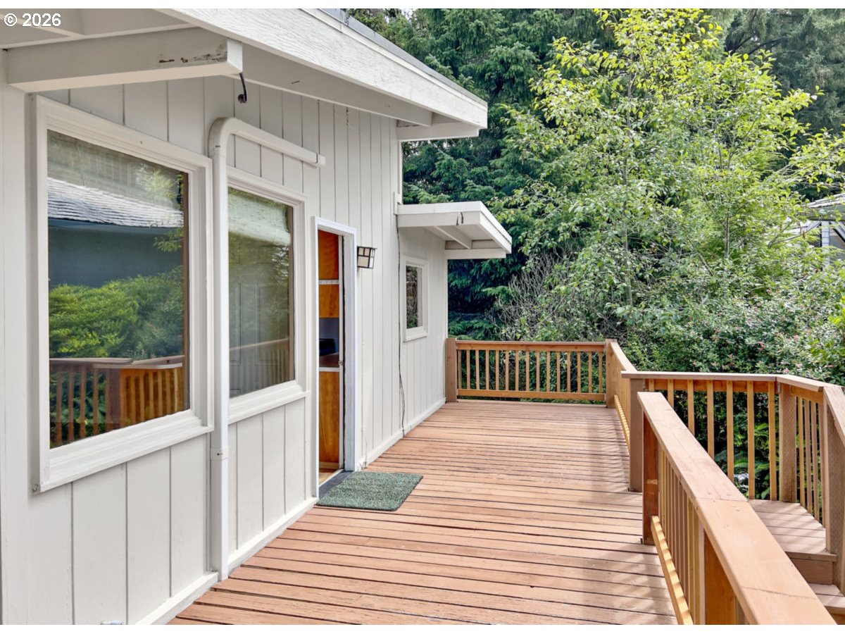 113 RIDGE CREST RD, Gleneden Beach, OR, 97388