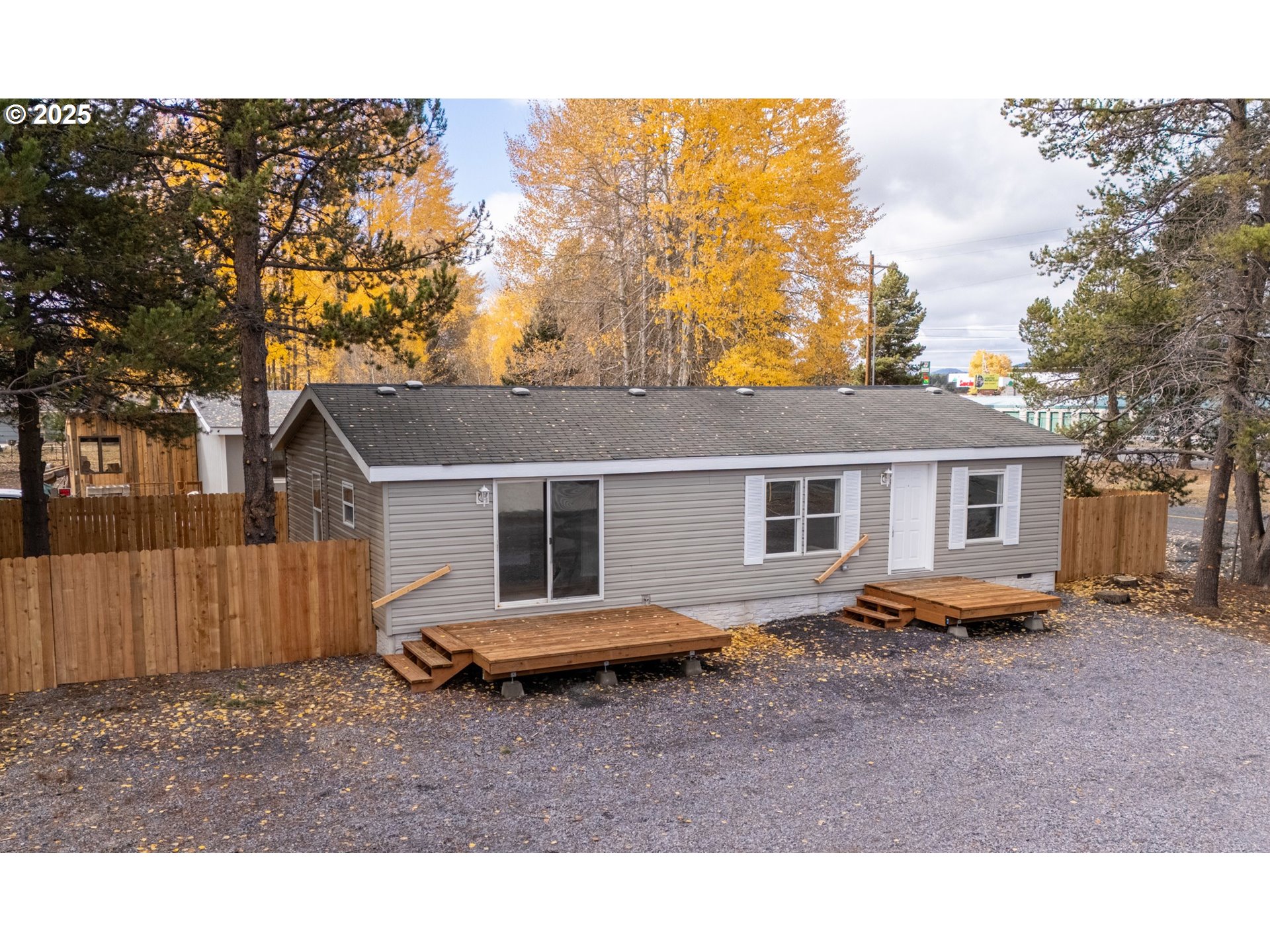 4000 CARMAN DR UNIT 106, Lake Oswego, OR, 97035