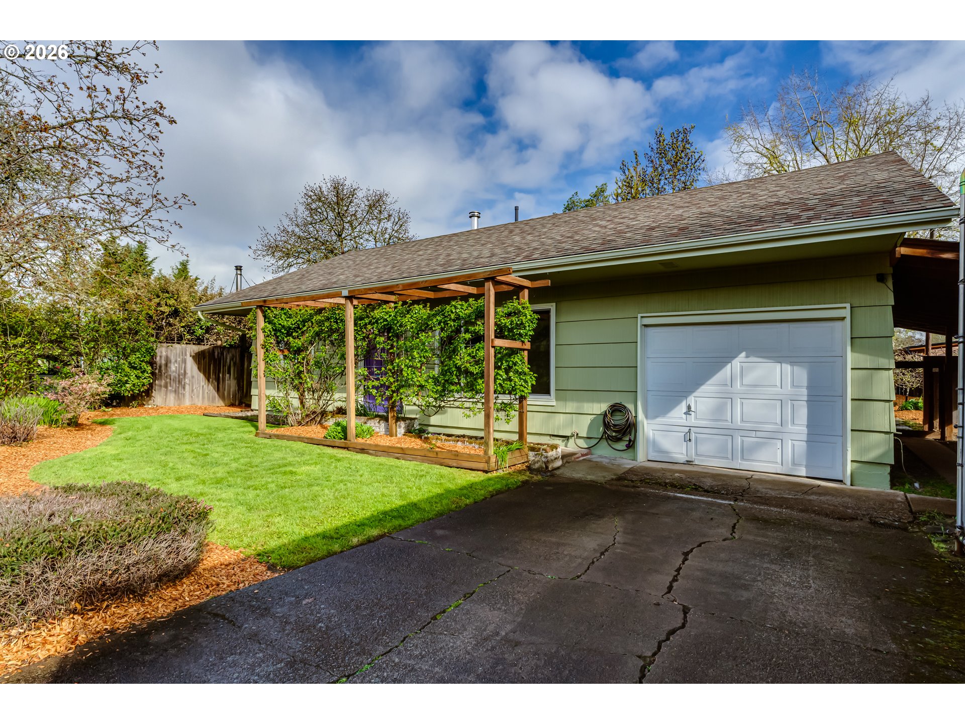 2125 W 19TH PL, Eugene, OR, 97405