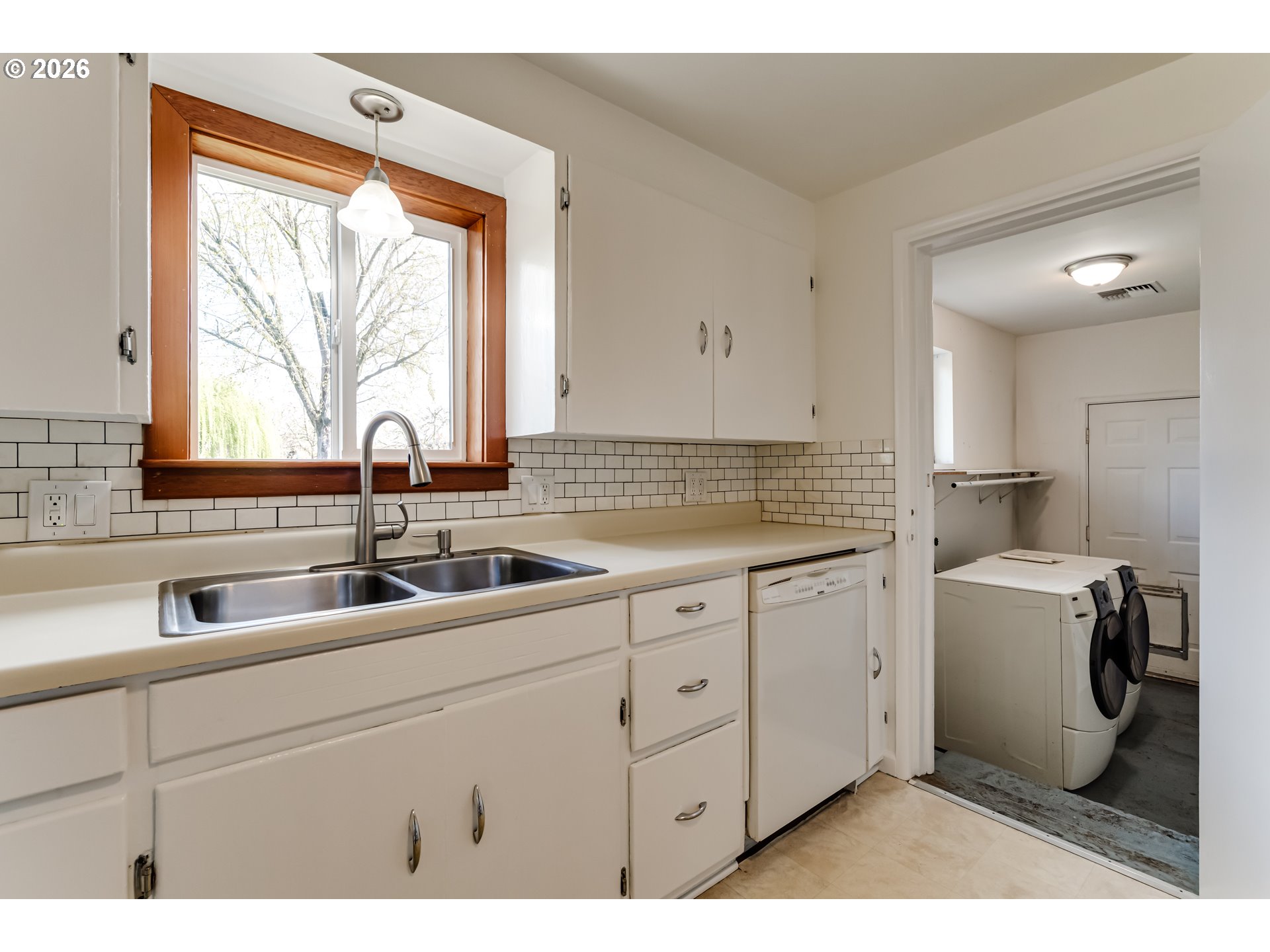 2125 W 19TH PL, Eugene, OR, 97405