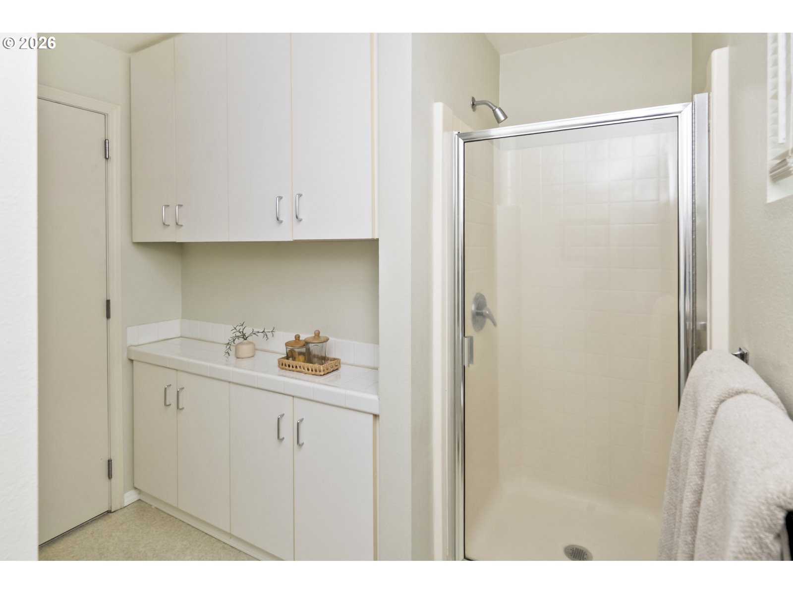 Photo #11: 305134655 Listing: Photo #11