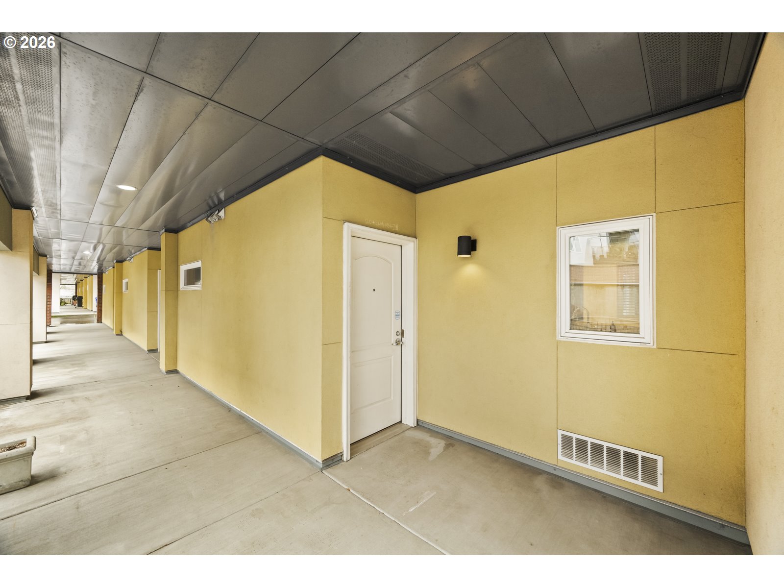 Photo #17: 305134655 Listing: Photo #17