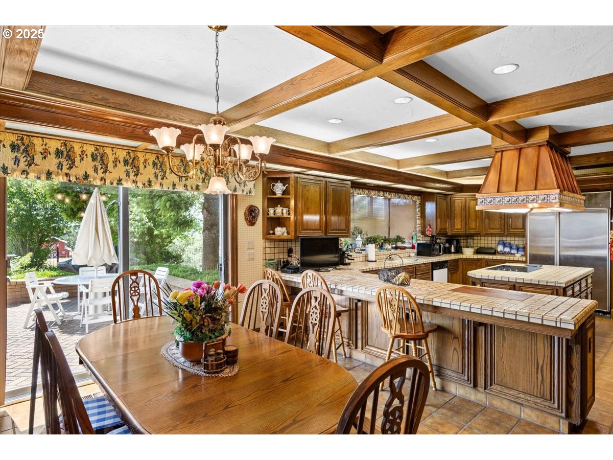 331 METZ HILL RD, Oakland, OR, 97462