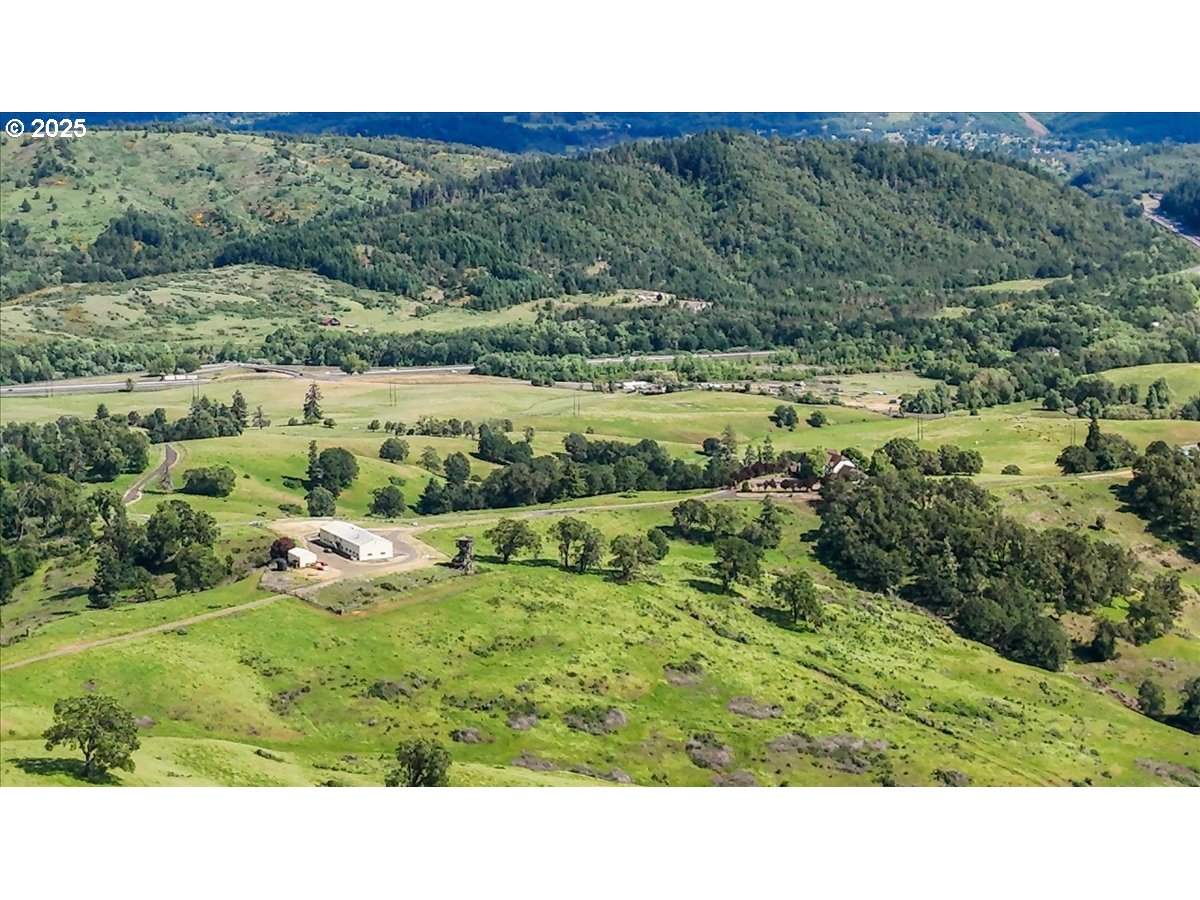 331 METZ HILL RD, Oakland, OR, 97462