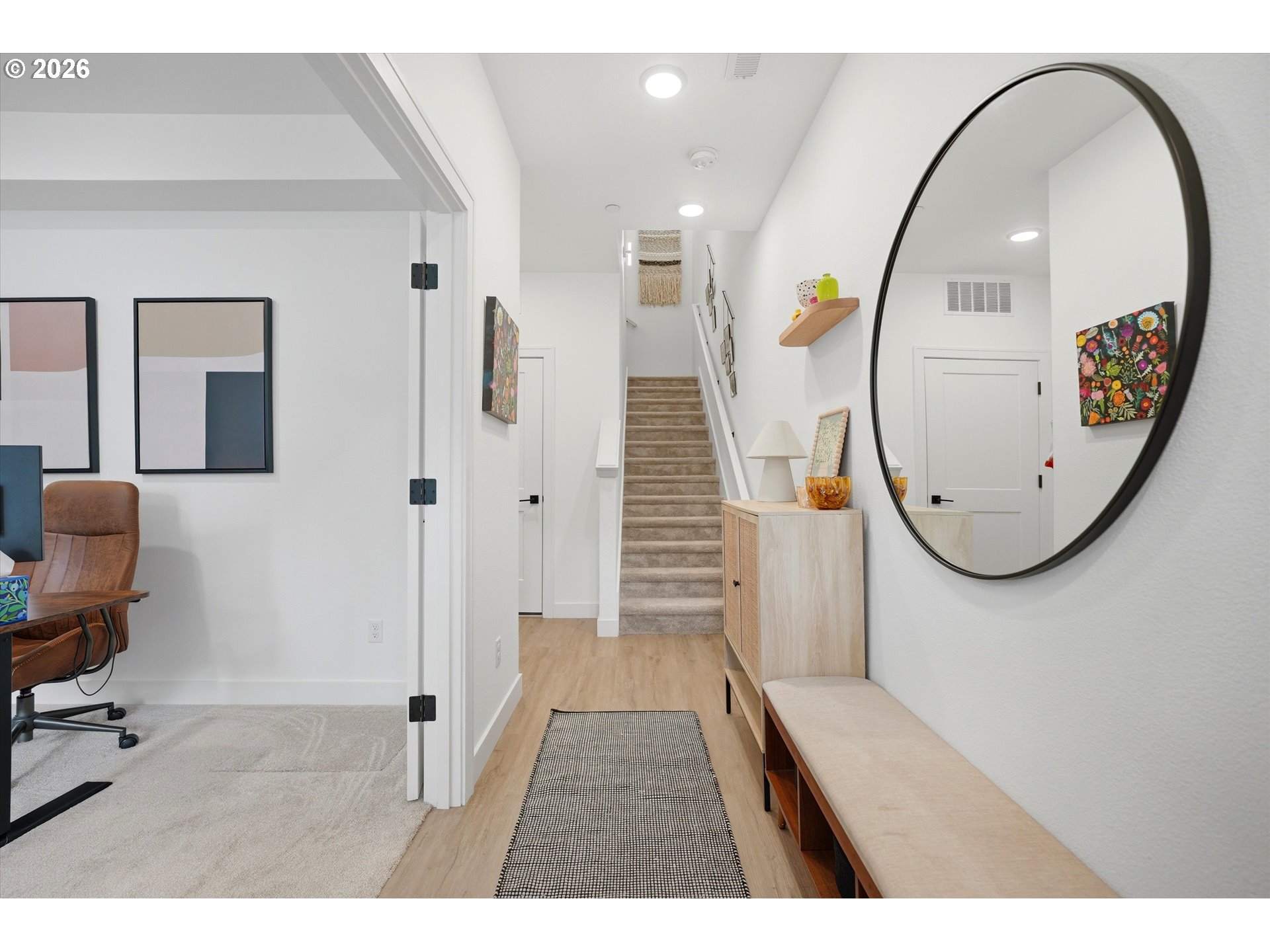 Photo #3: 305773973 Listing: Photo #3
