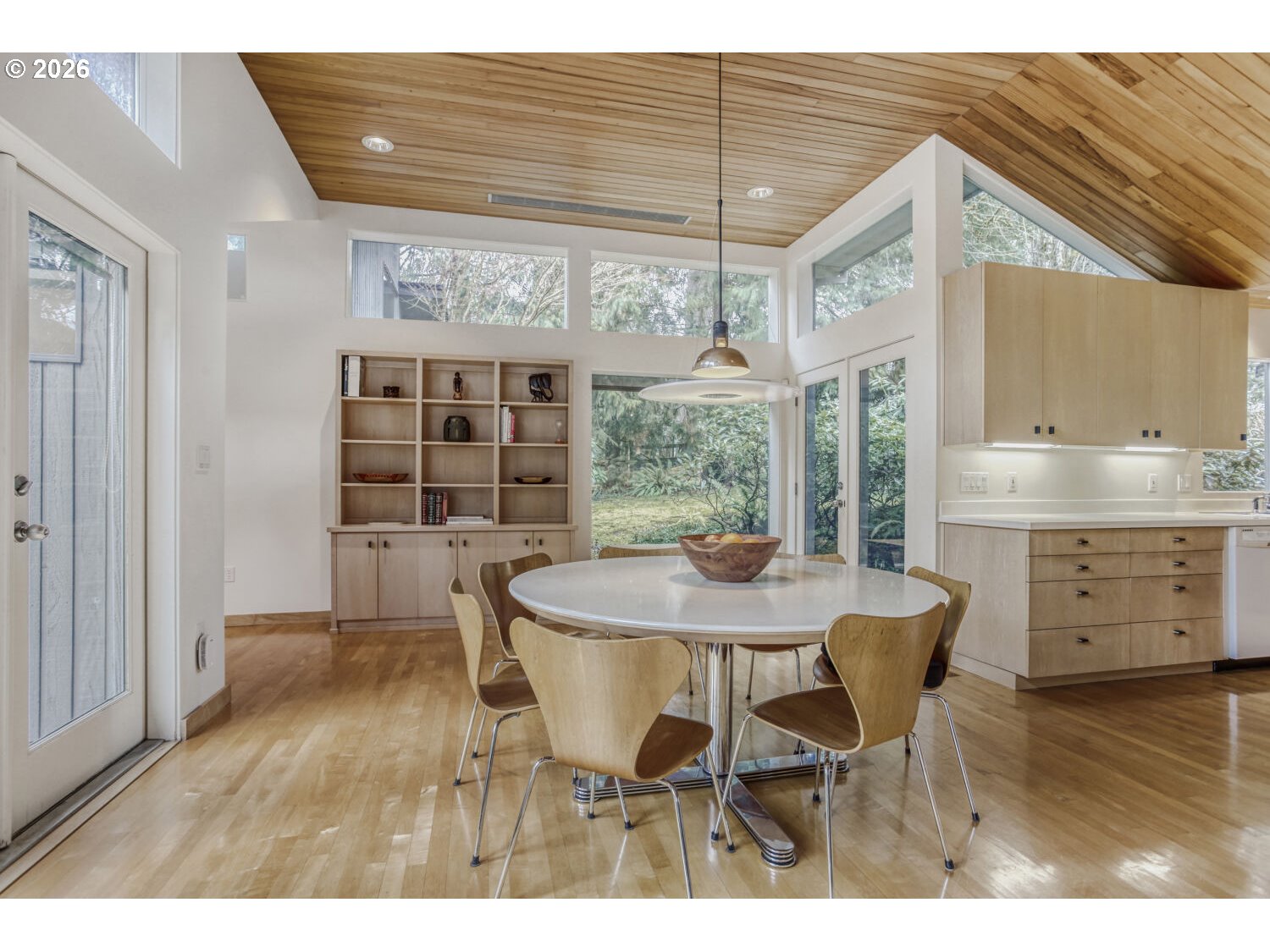 1000 FOREST MEADOWS WAY, Lake Oswego, OR, 97034