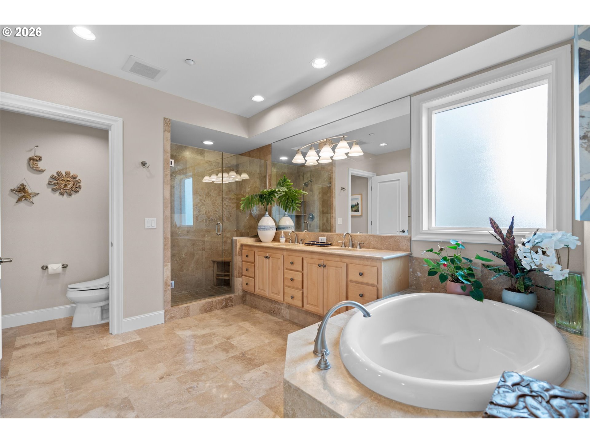 Photo #10: 307542596 Listing: Photo #10