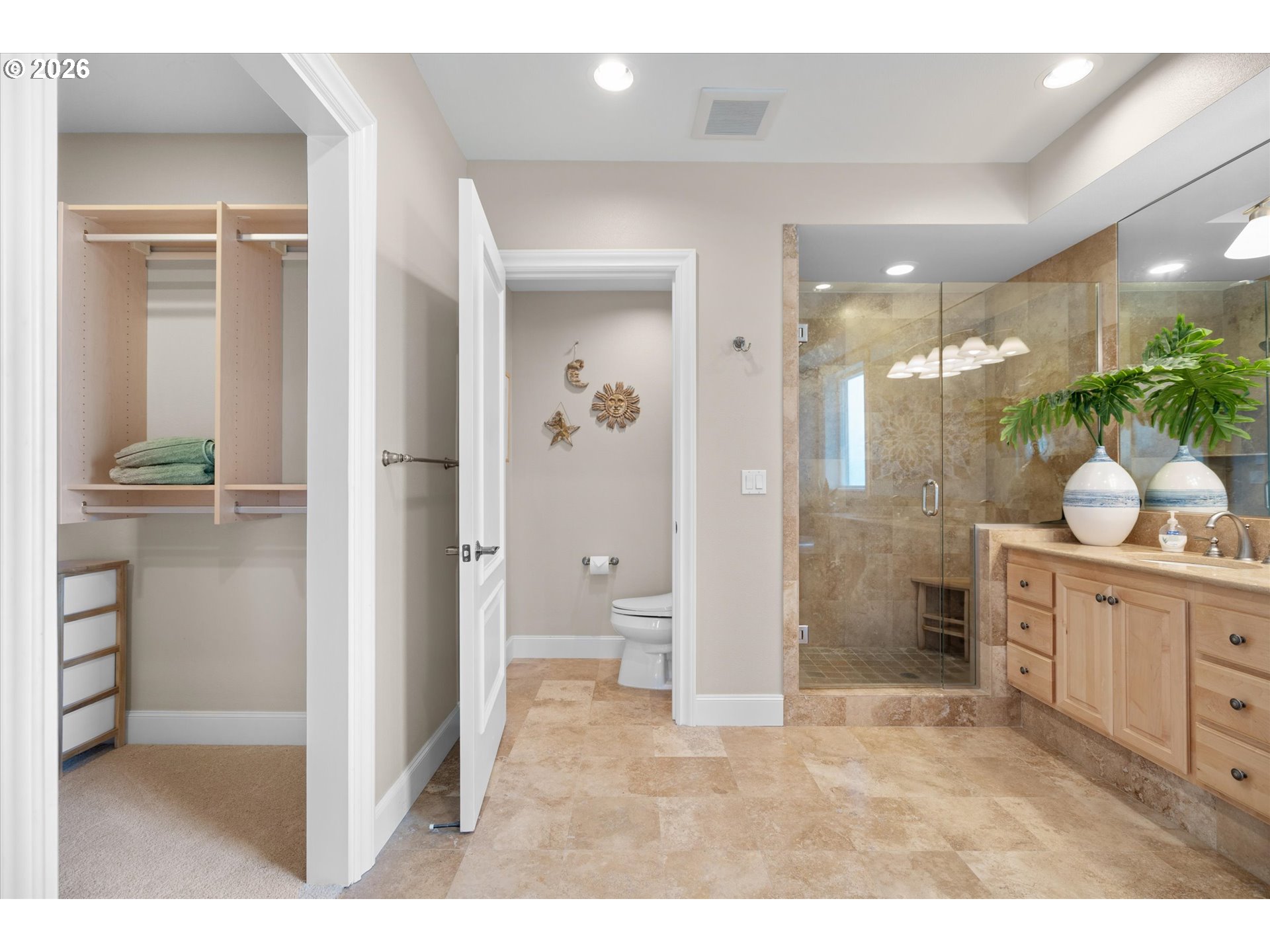 Photo #11: 307542596 Listing: Photo #11