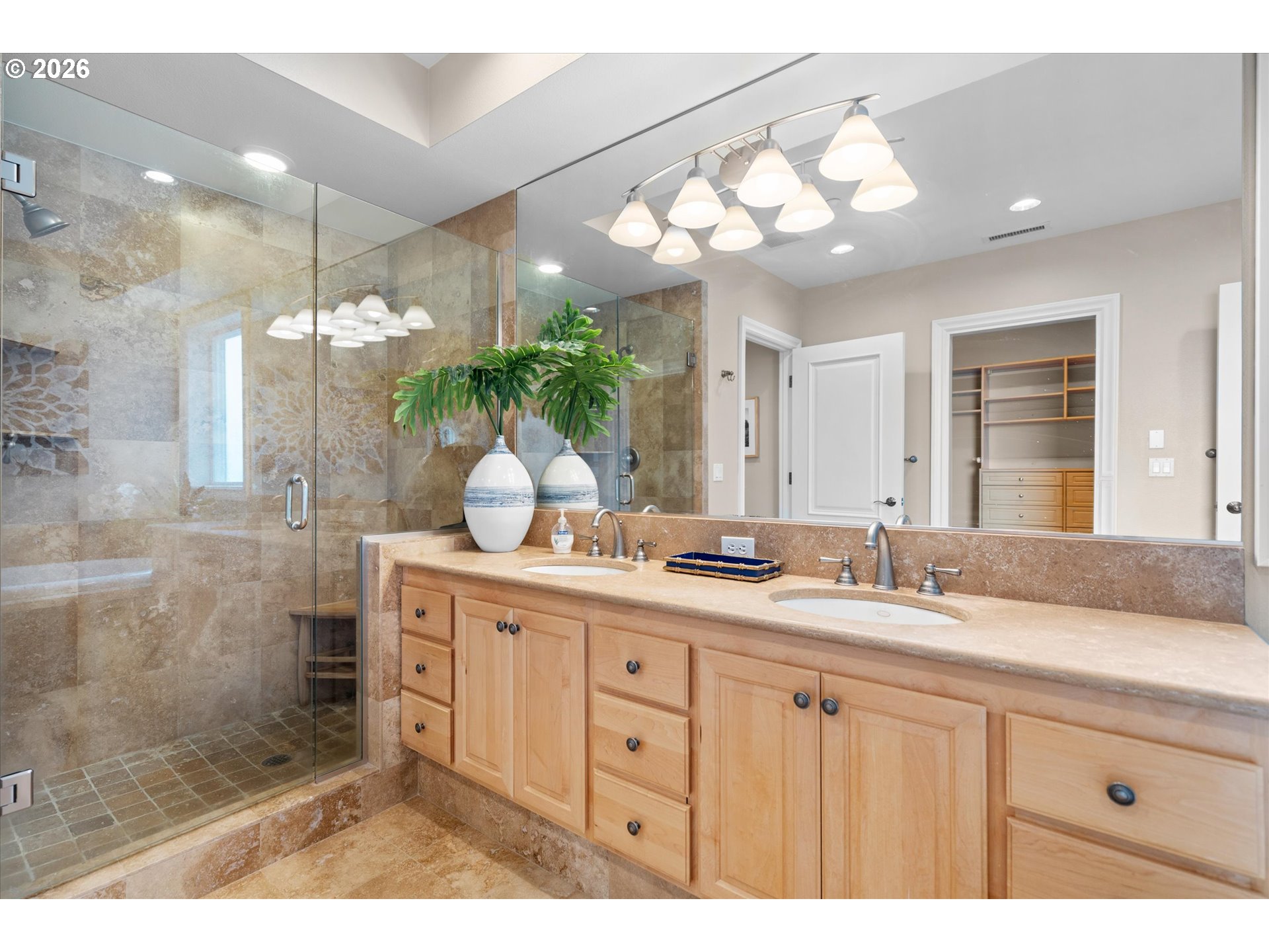 Photo #12: 307542596 Listing: Photo #12