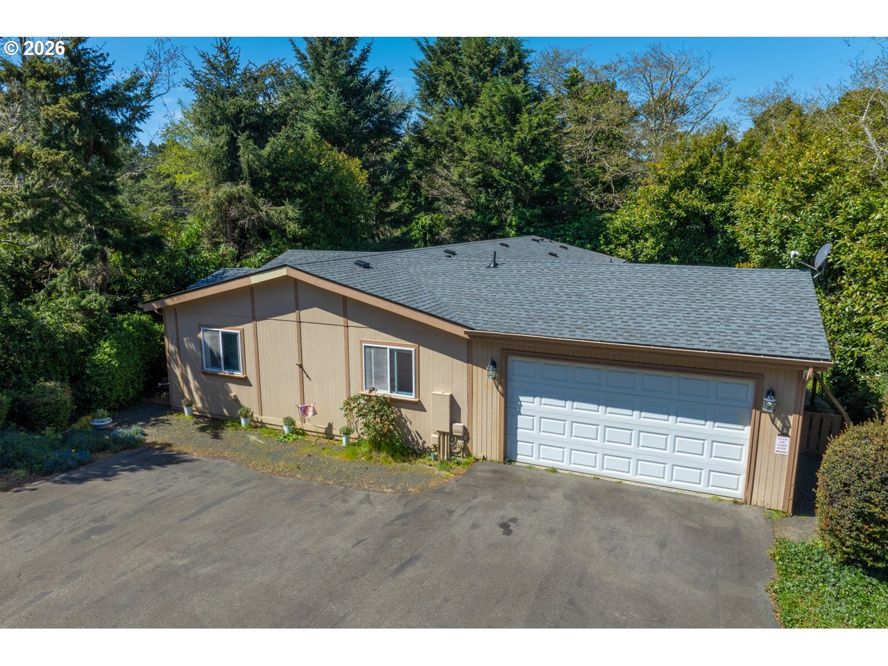 129 EVERGREEN LN, Florence, OR, 97439